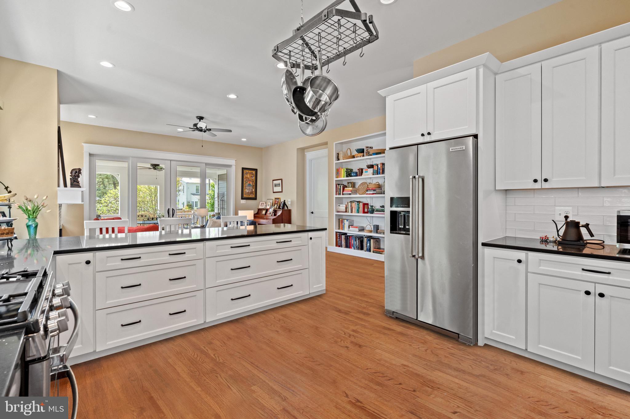 Real estate listing preview #6