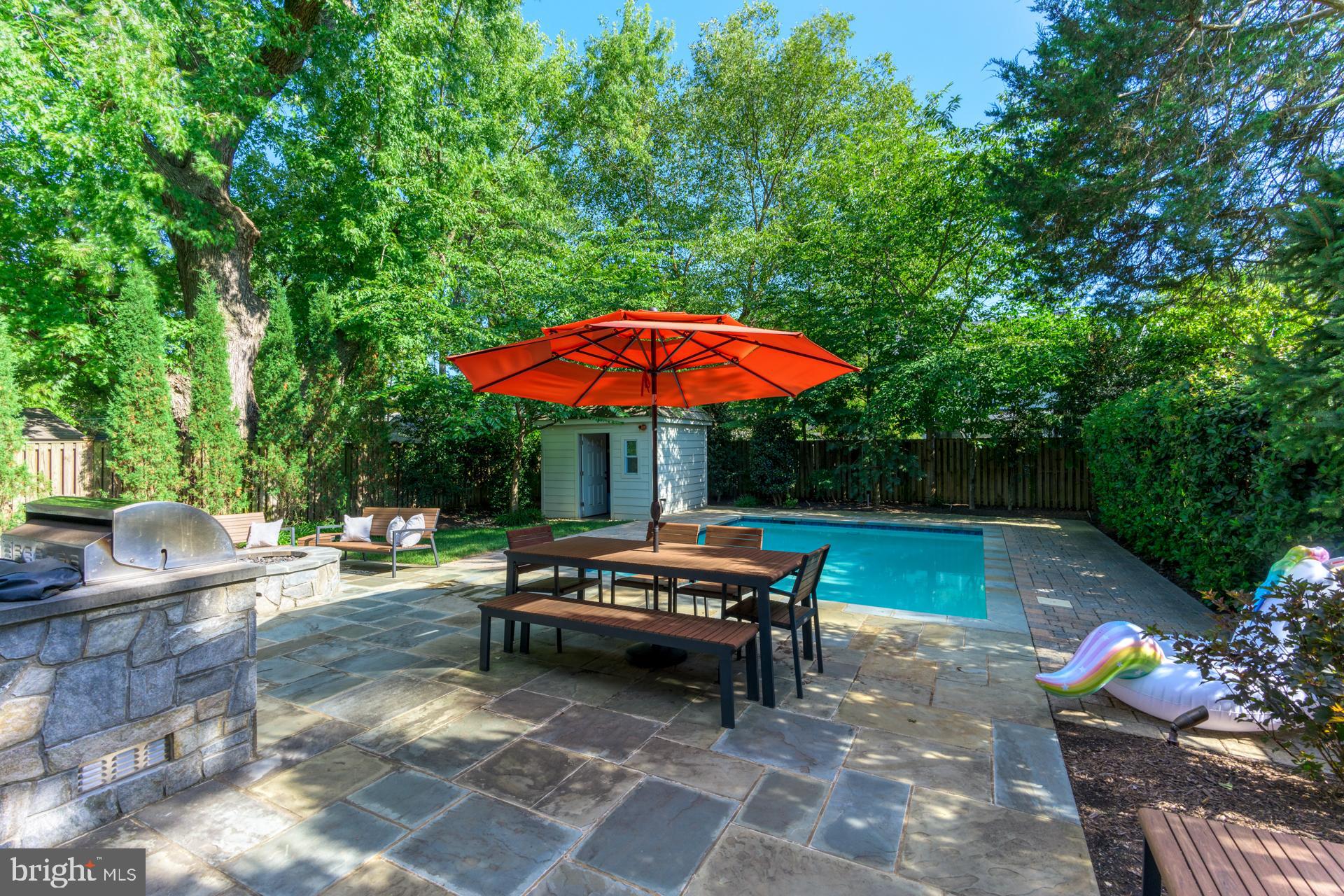 Real estate listing preview #33