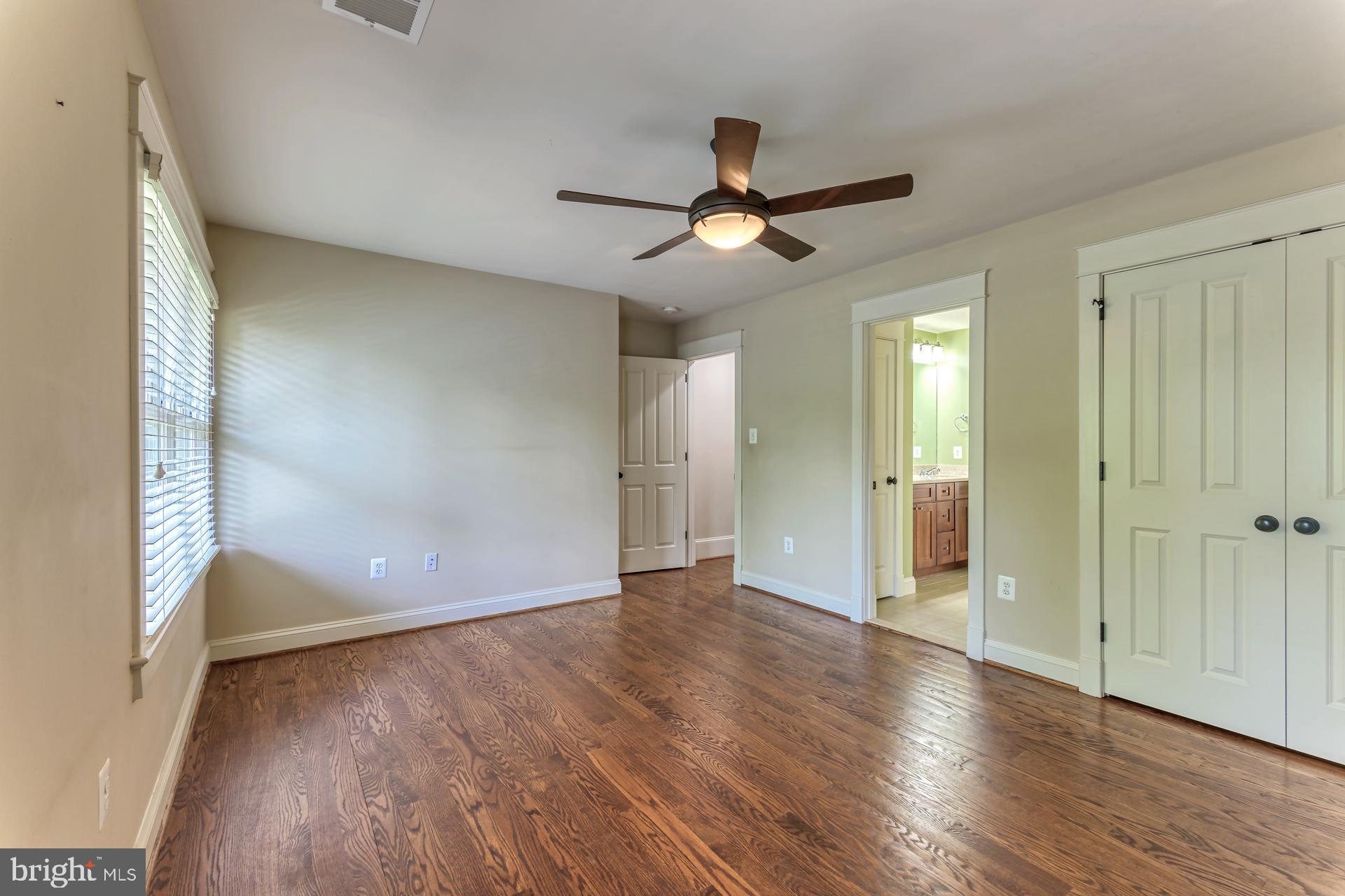 Real estate listing preview #51