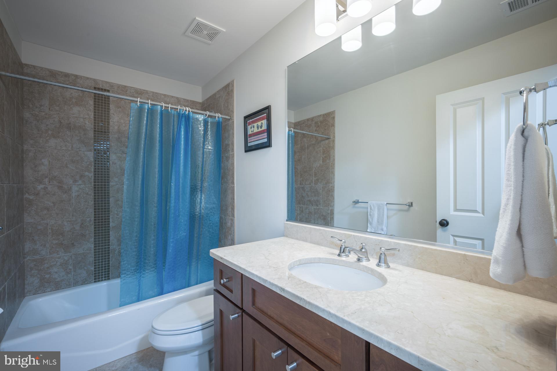 Real estate listing preview #60