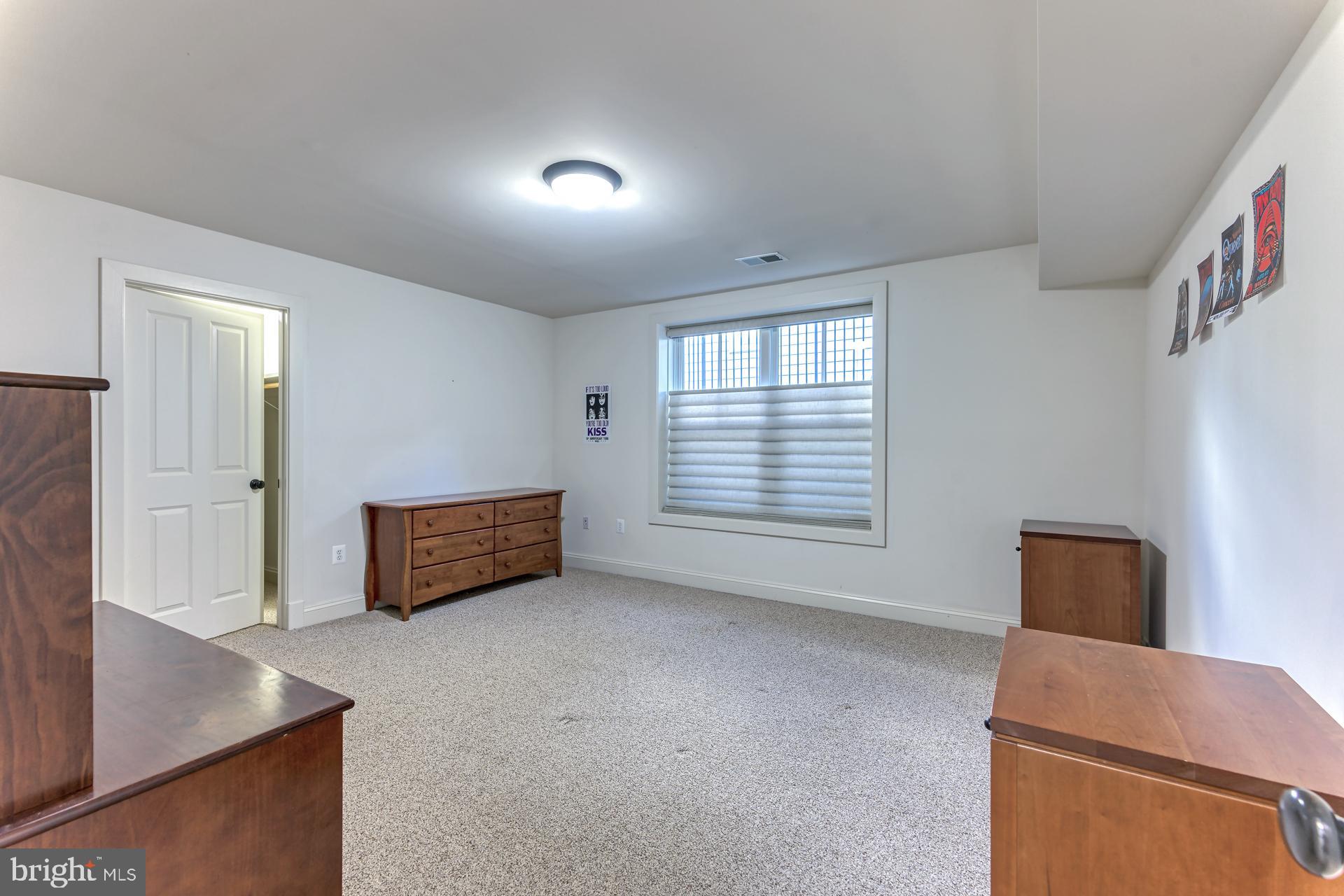 Real estate listing preview #59