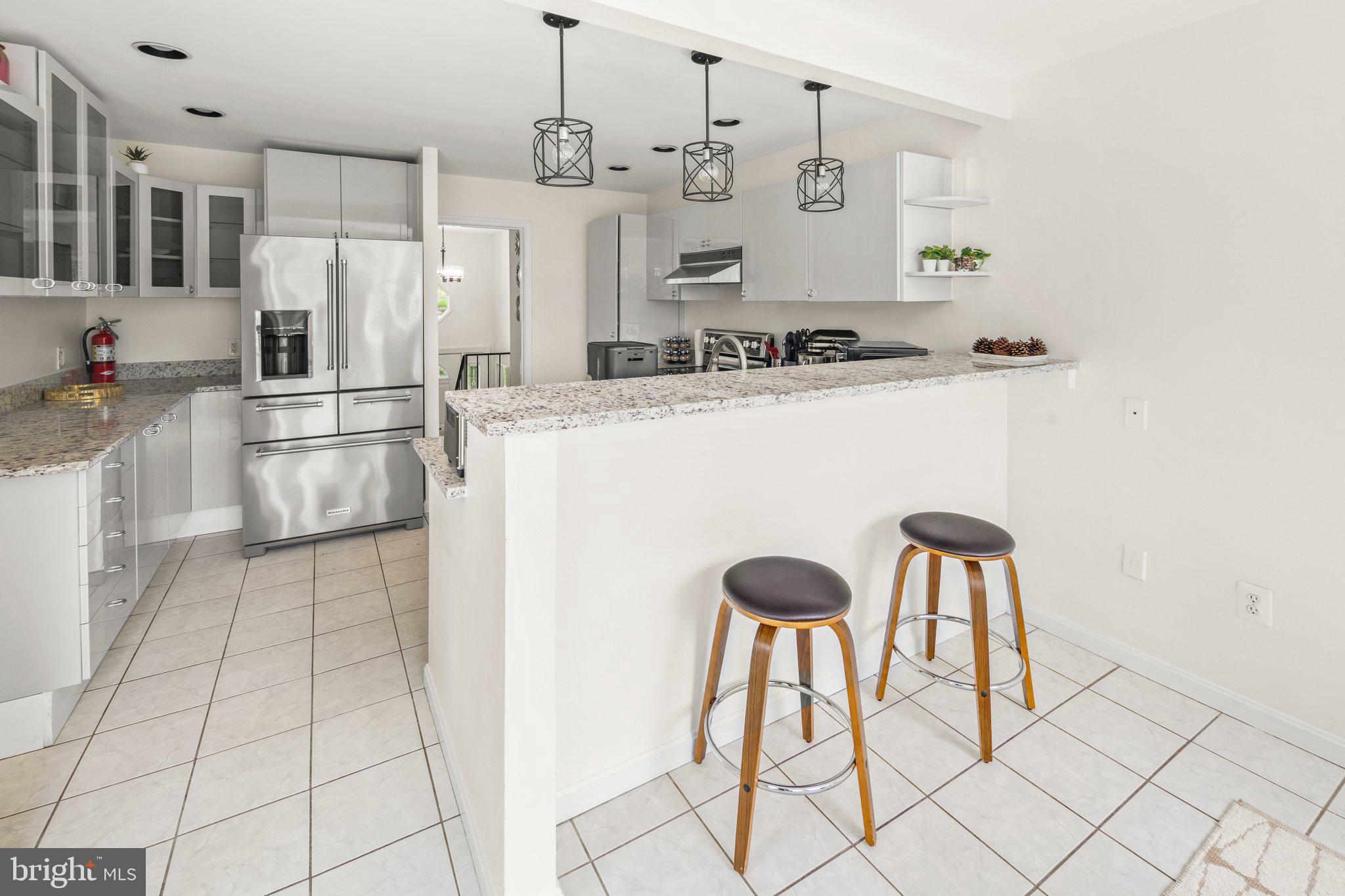 Real estate listing preview #10