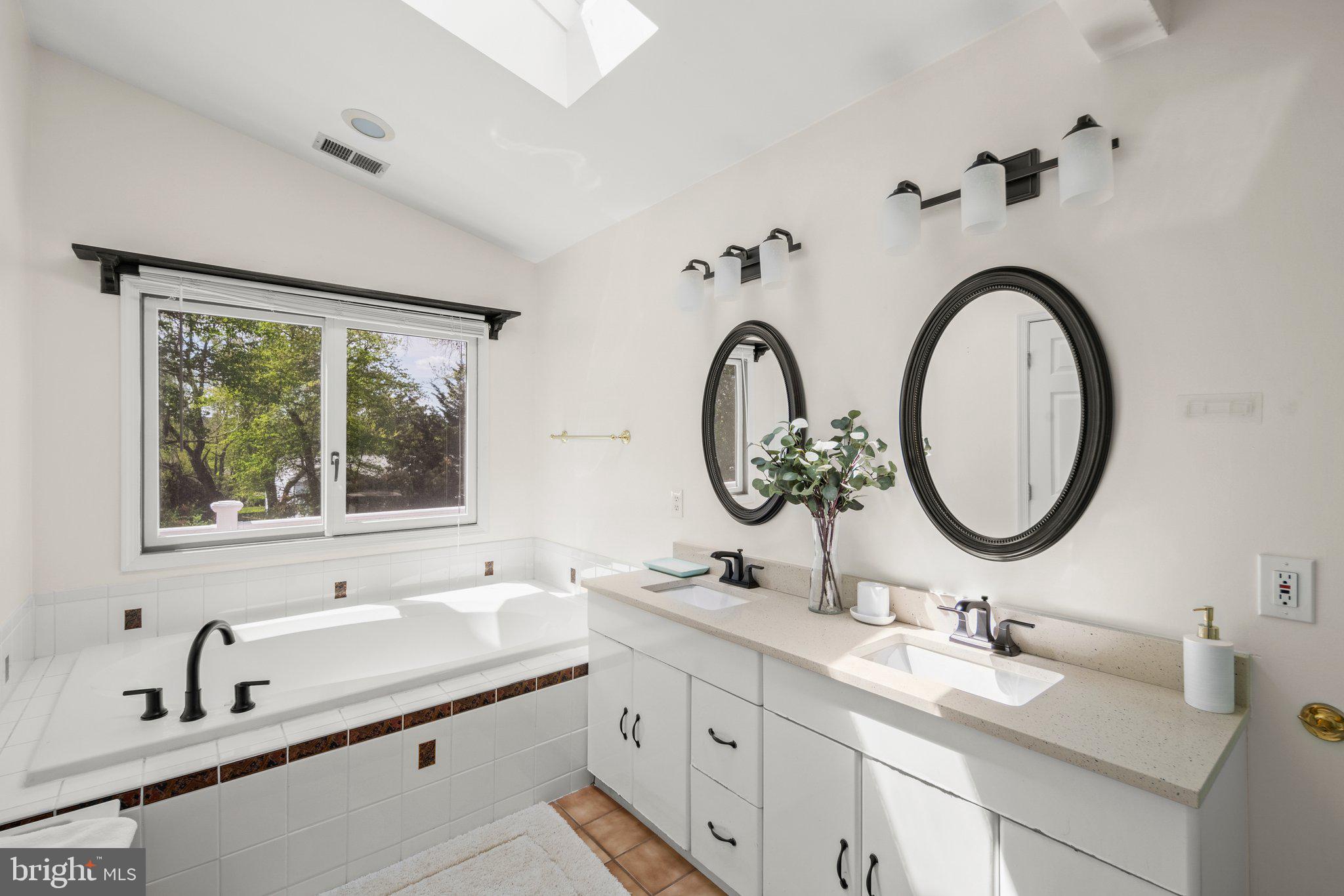 Real estate listing preview #23