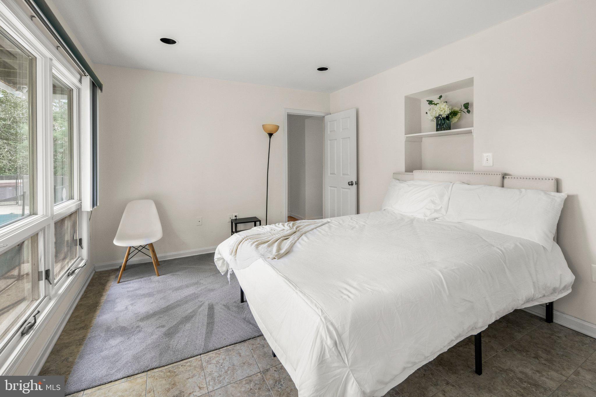 Real estate listing preview #38