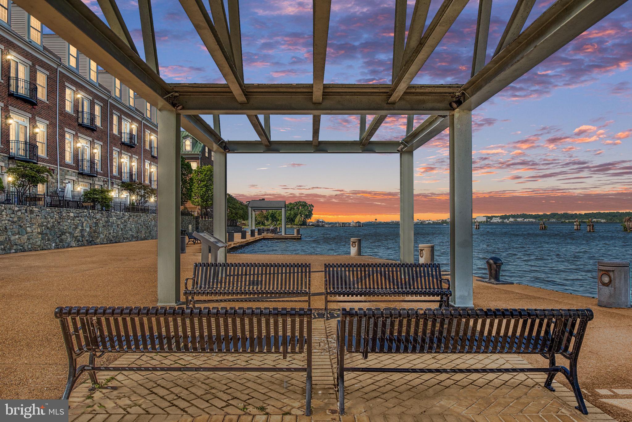 Real estate listing preview #32