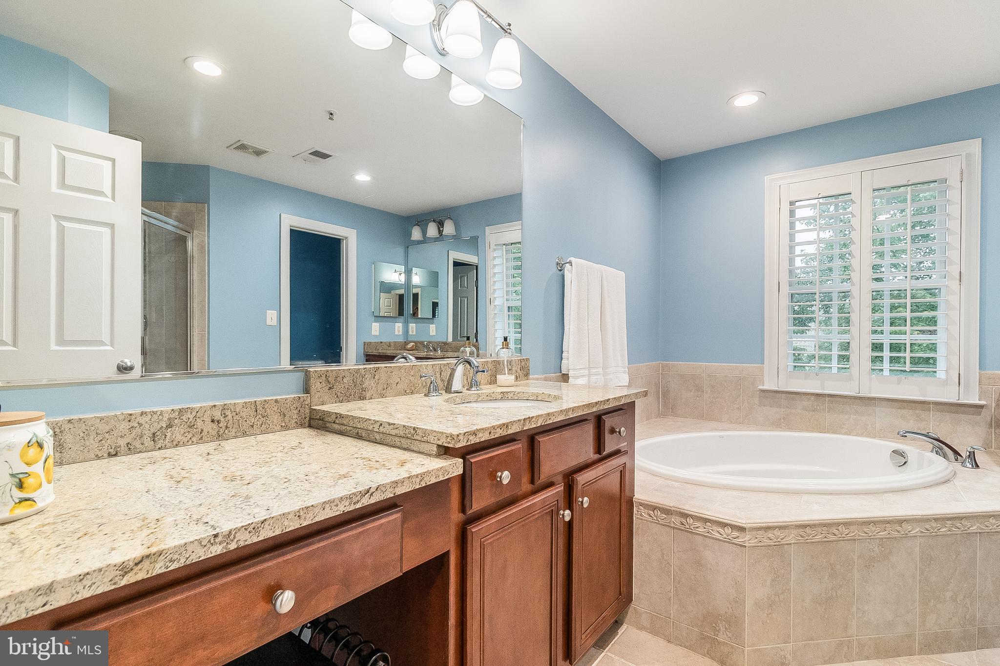 Real estate listing preview #22