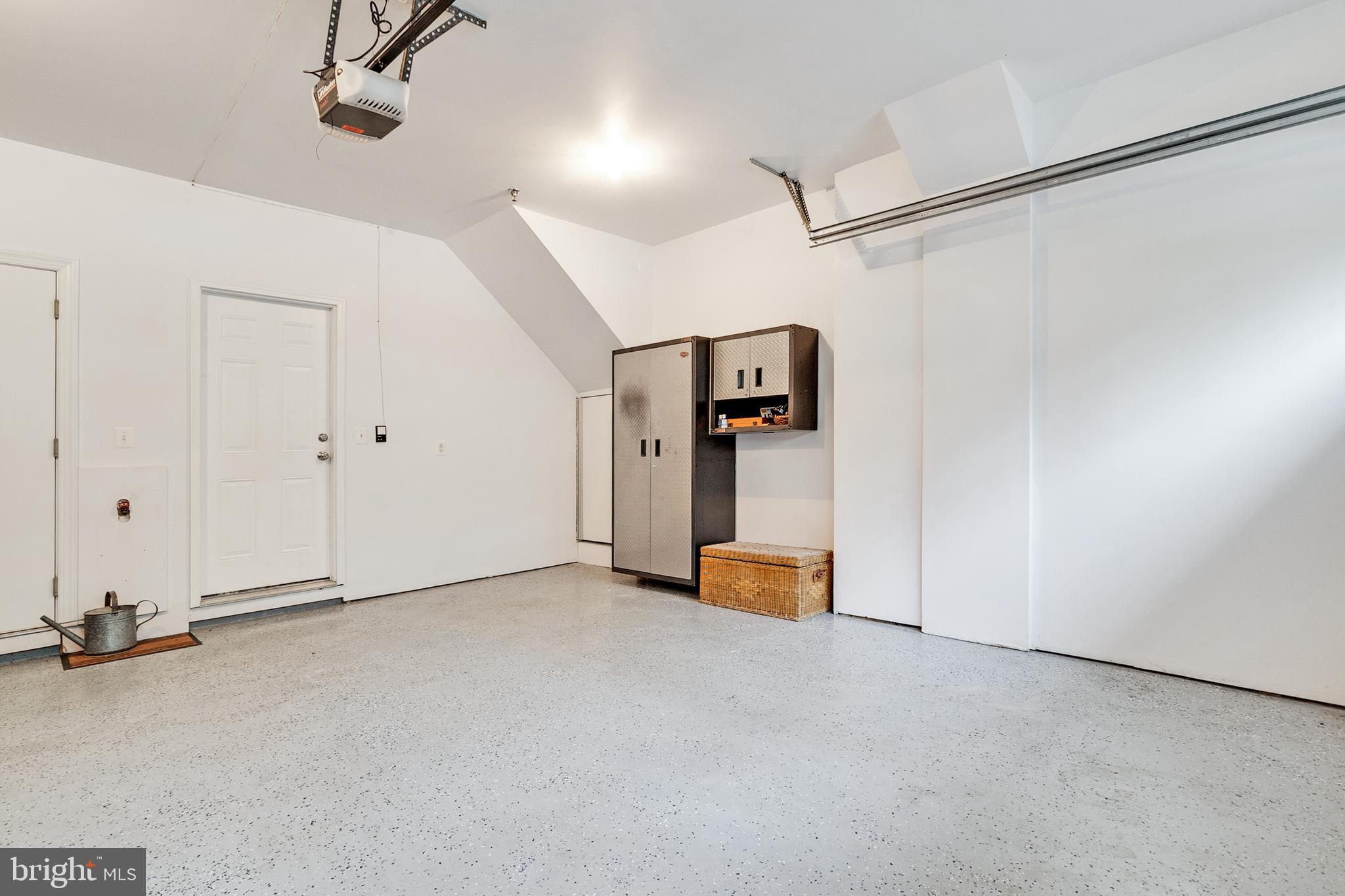 Real estate listing preview #34