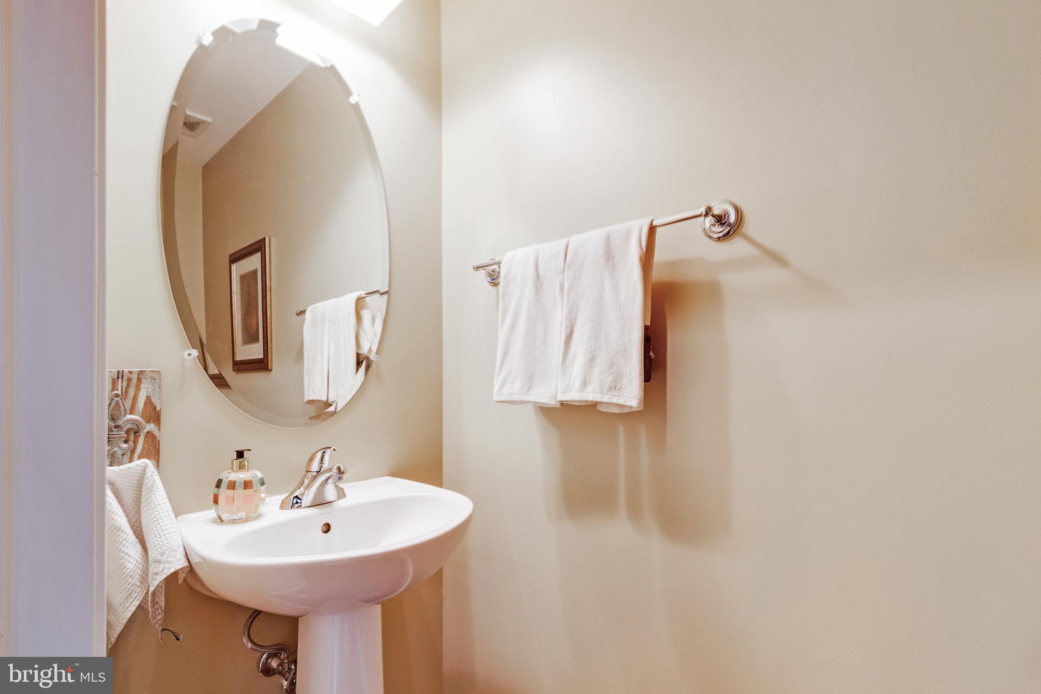 Real estate listing preview #16