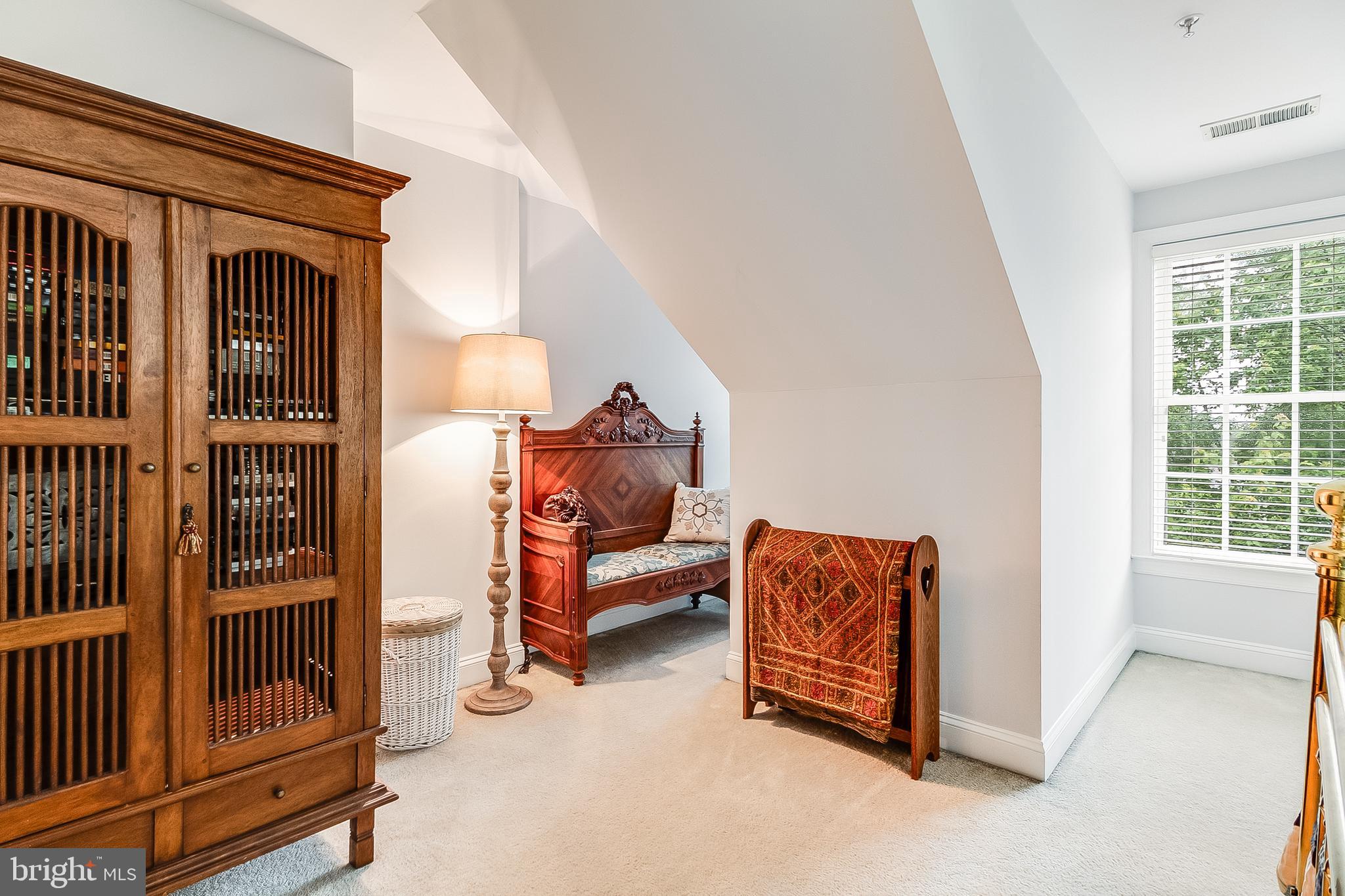 Real estate listing preview #27