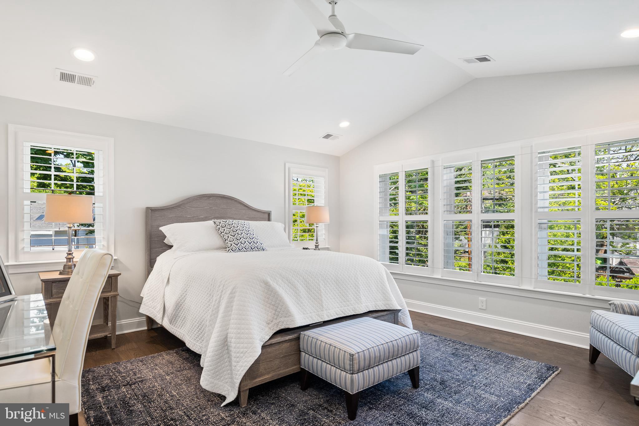 Real estate listing preview #15