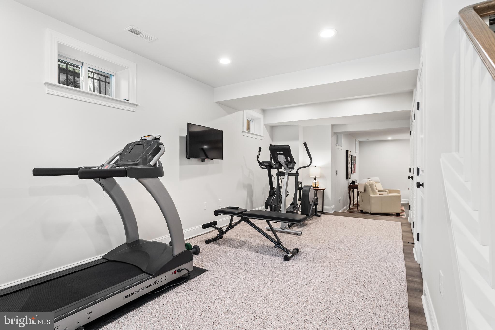 Real estate listing preview #29