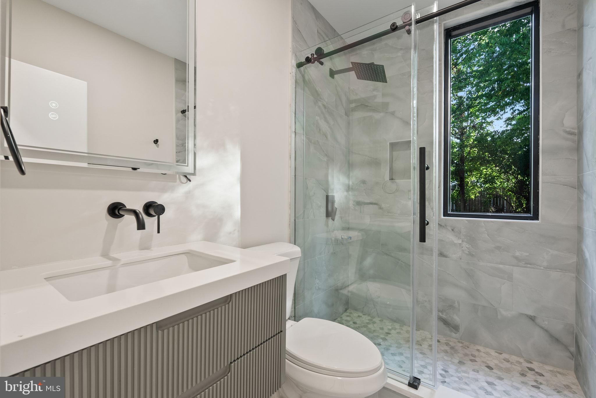 Real estate listing preview #11