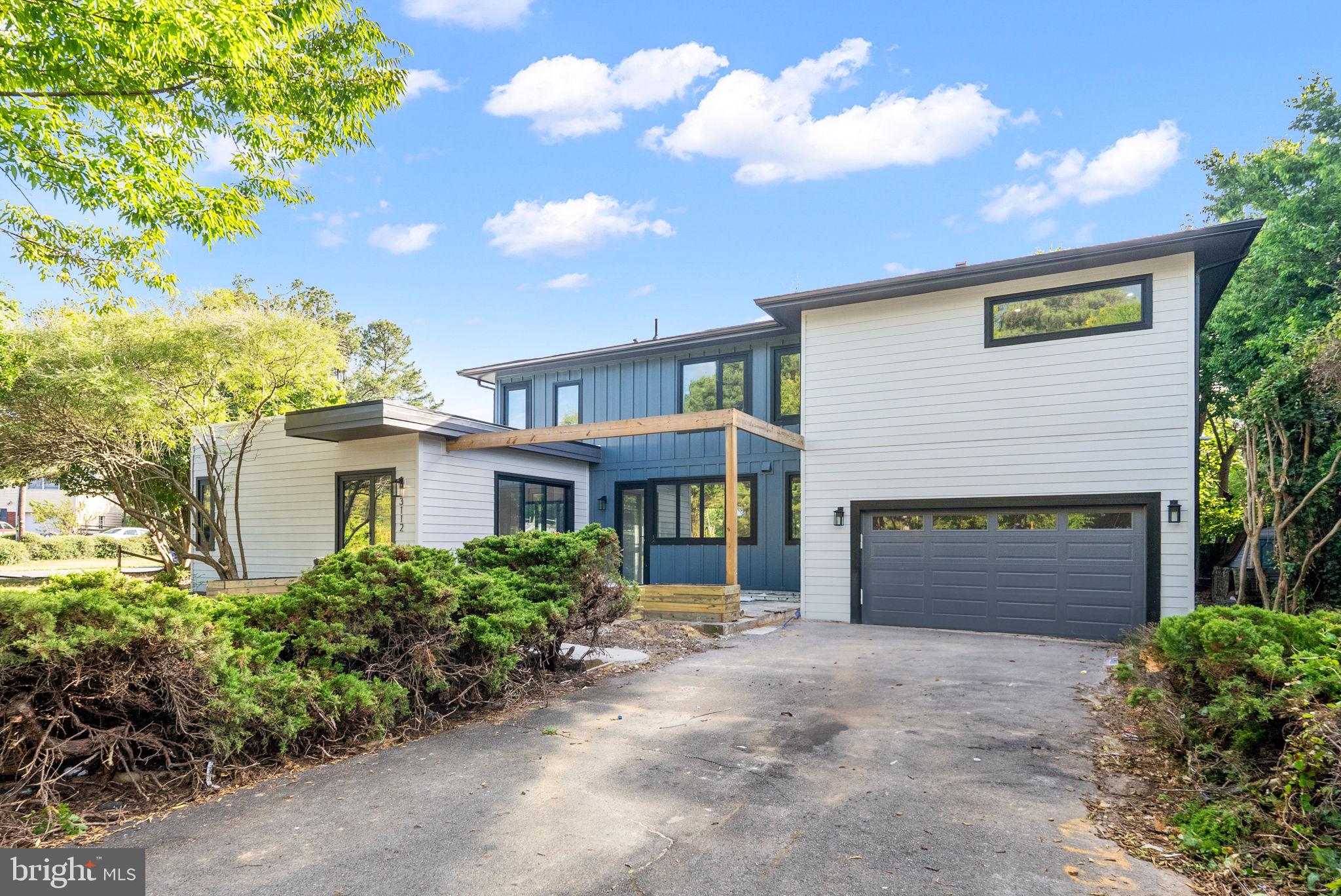 Real estate listing preview #2