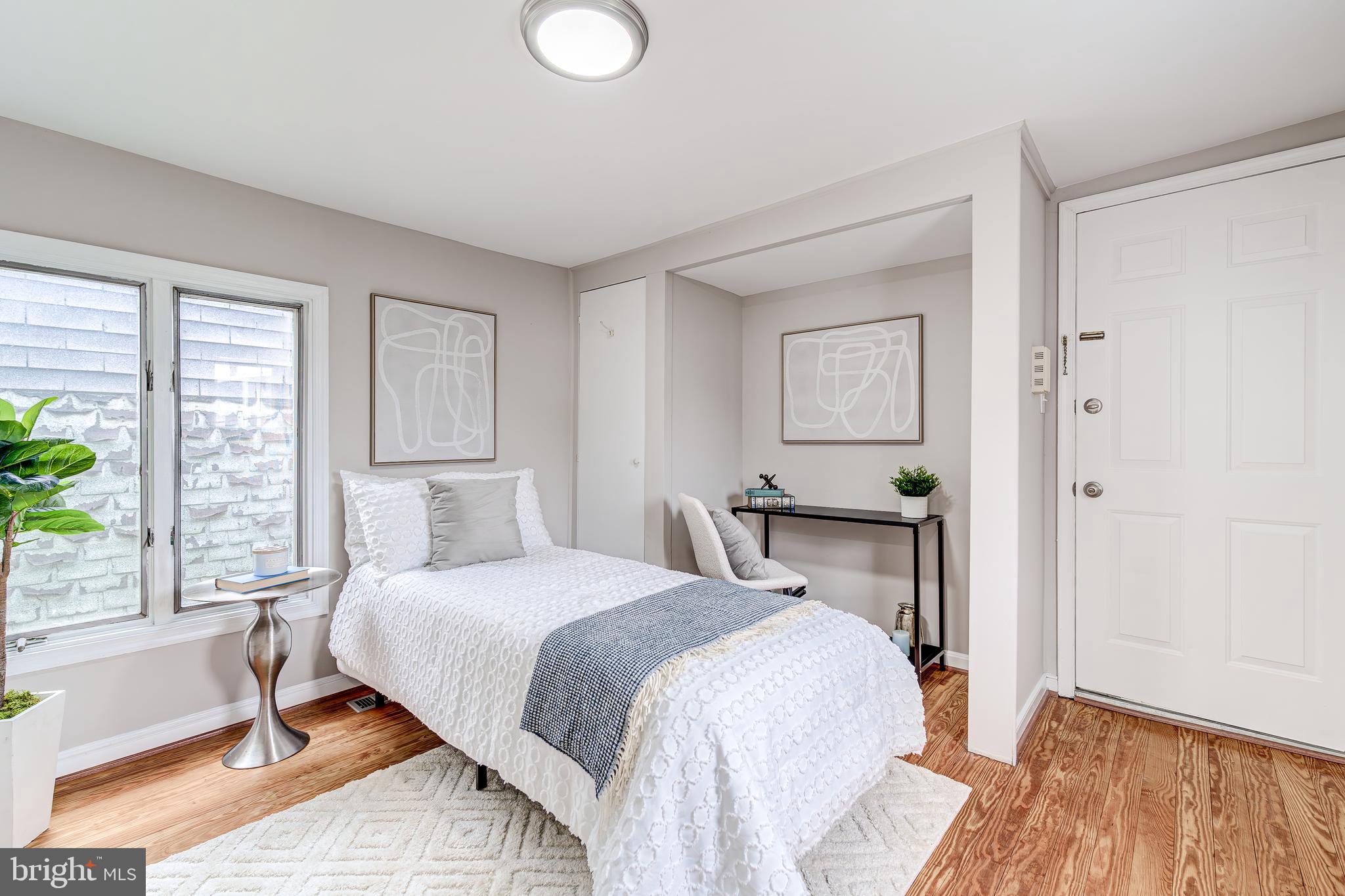 Real estate listing preview #35