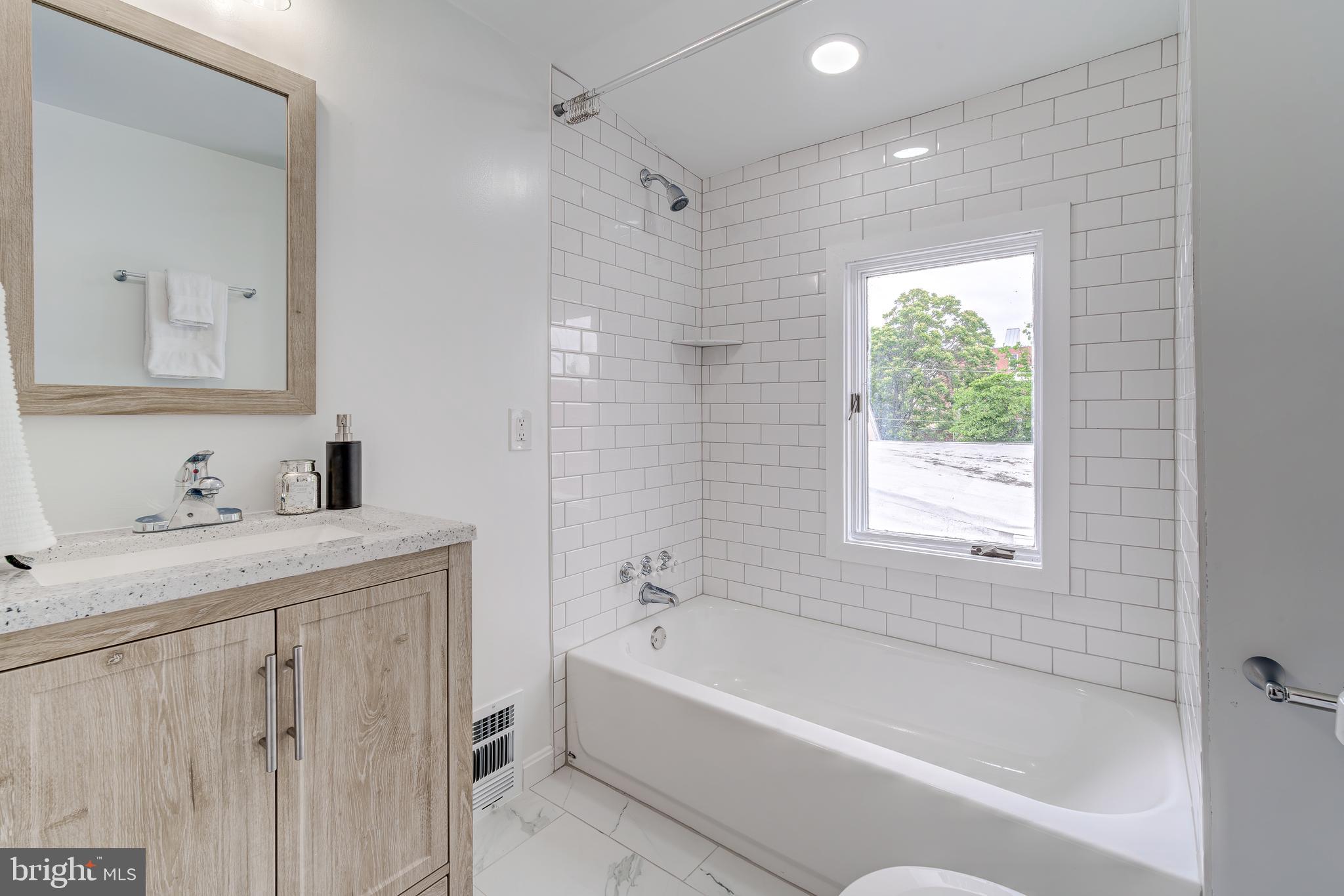 Real estate listing preview #52