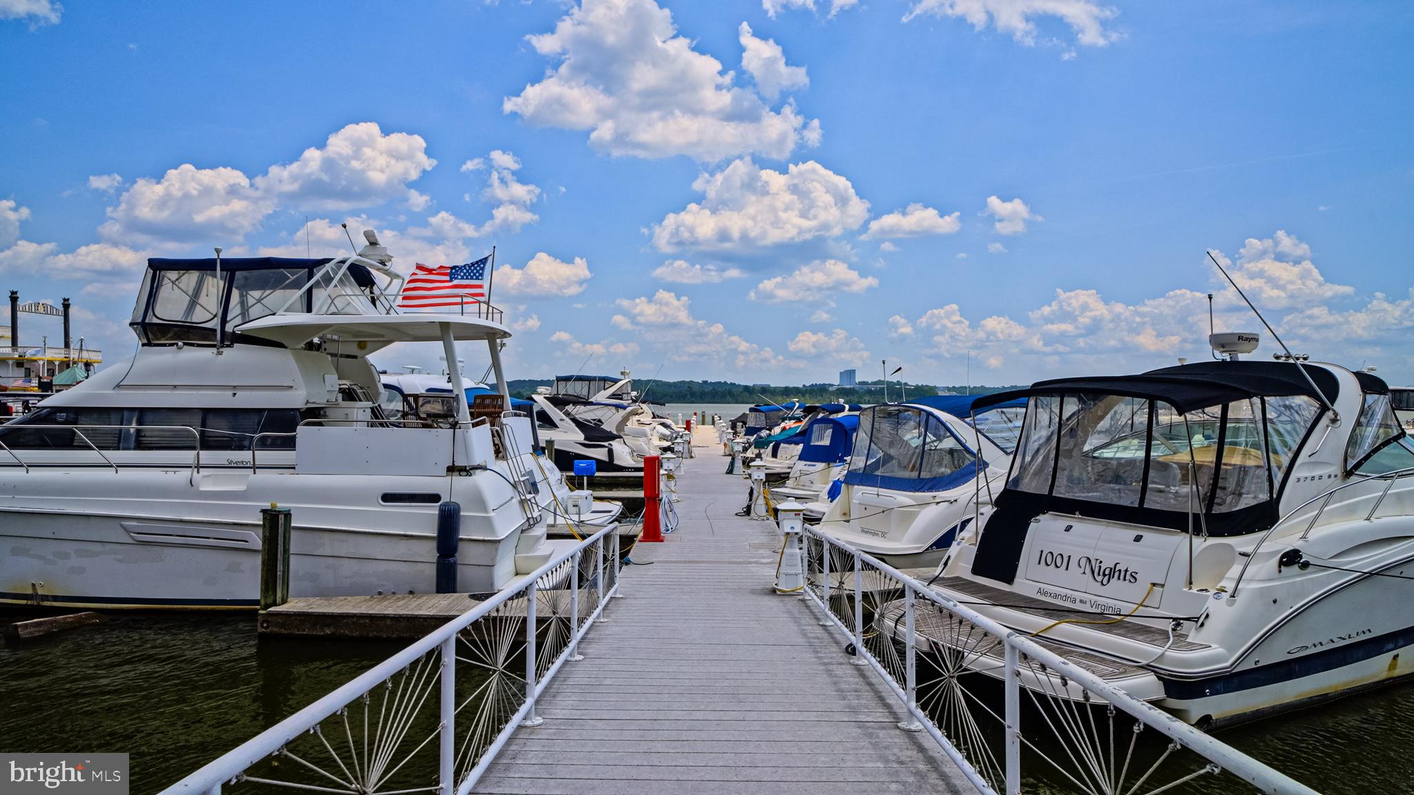 Real estate listing preview #82