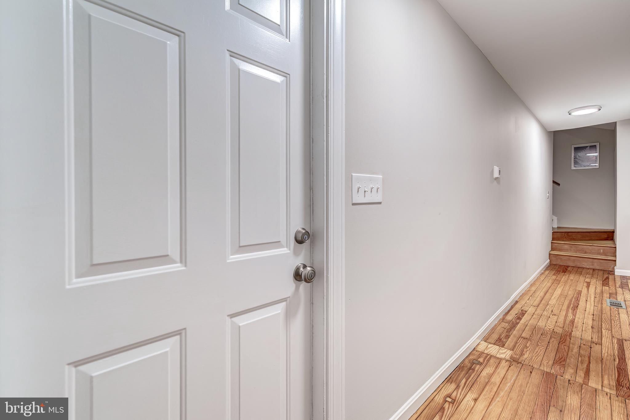 Real estate listing preview #2