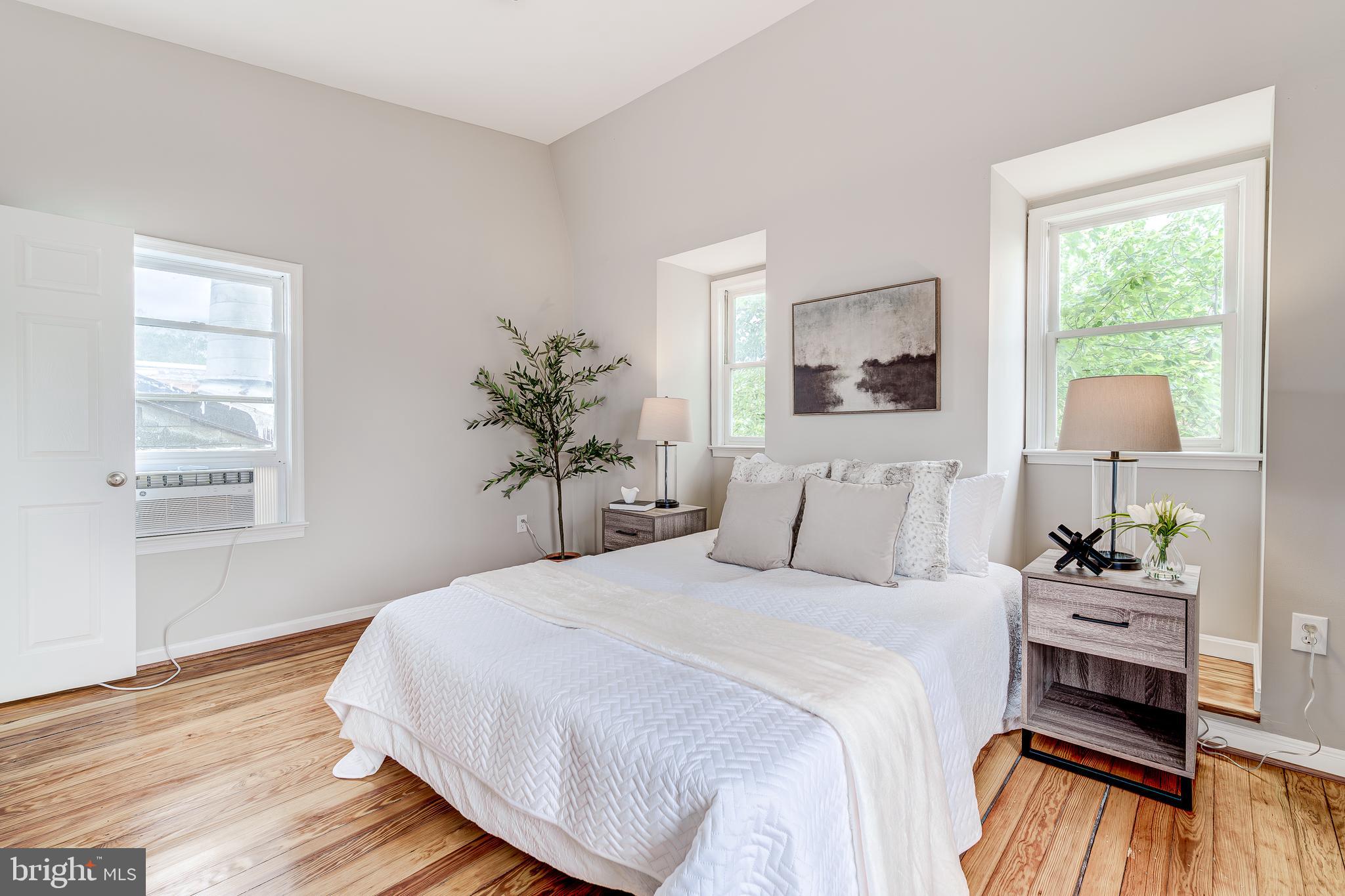 Real estate listing preview #51