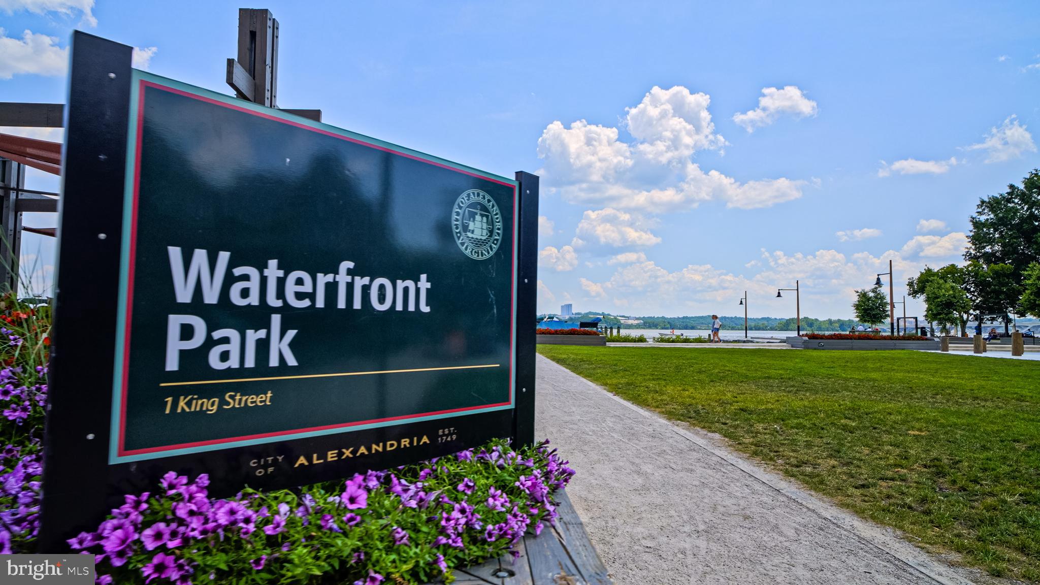 Real estate listing preview #78