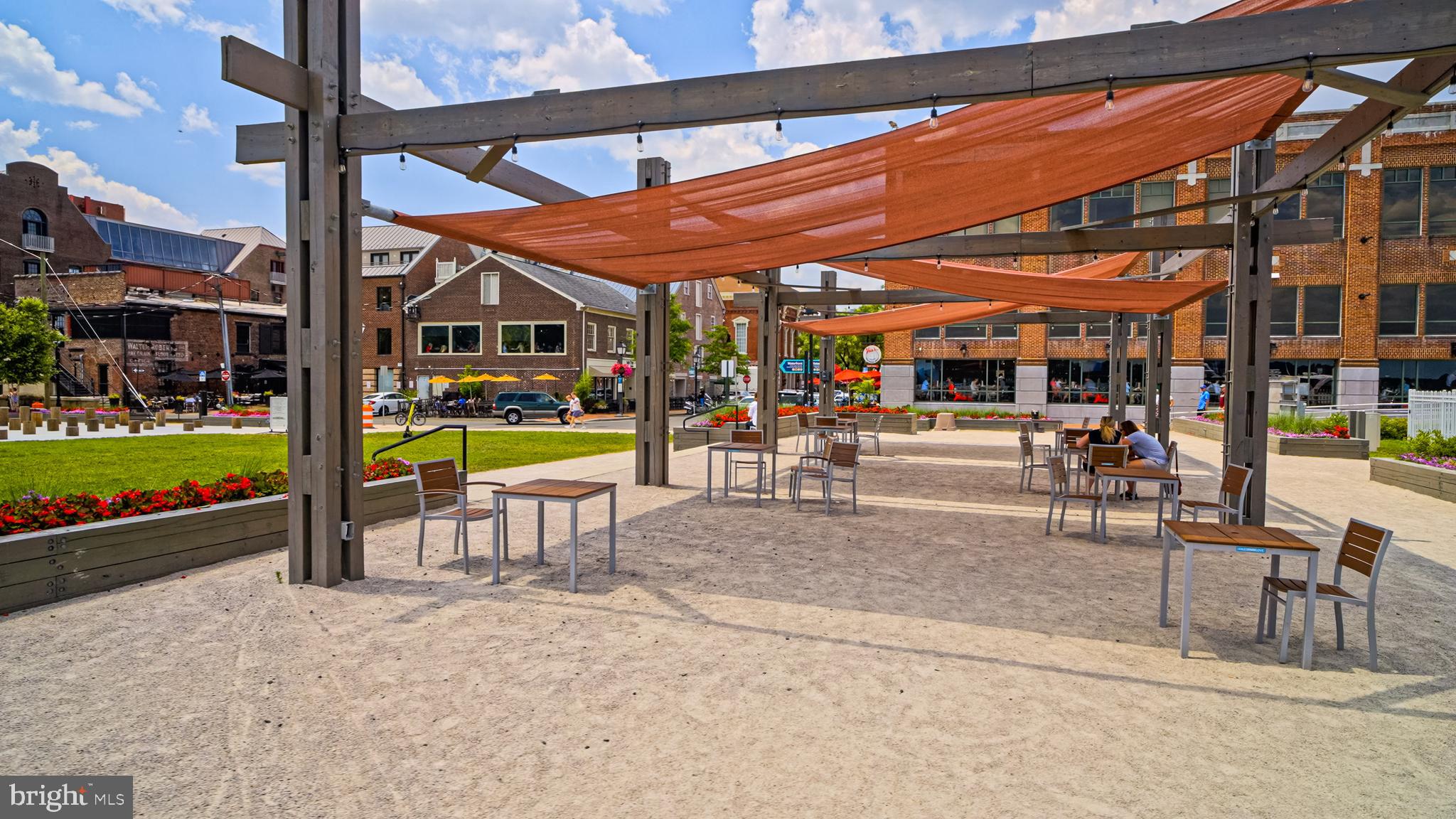 Real estate listing preview #80