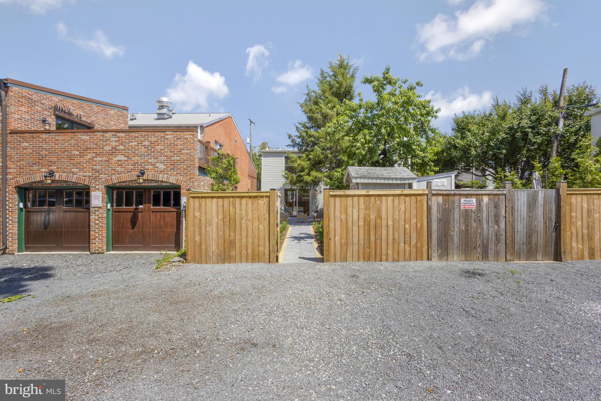 Real estate listing preview #38