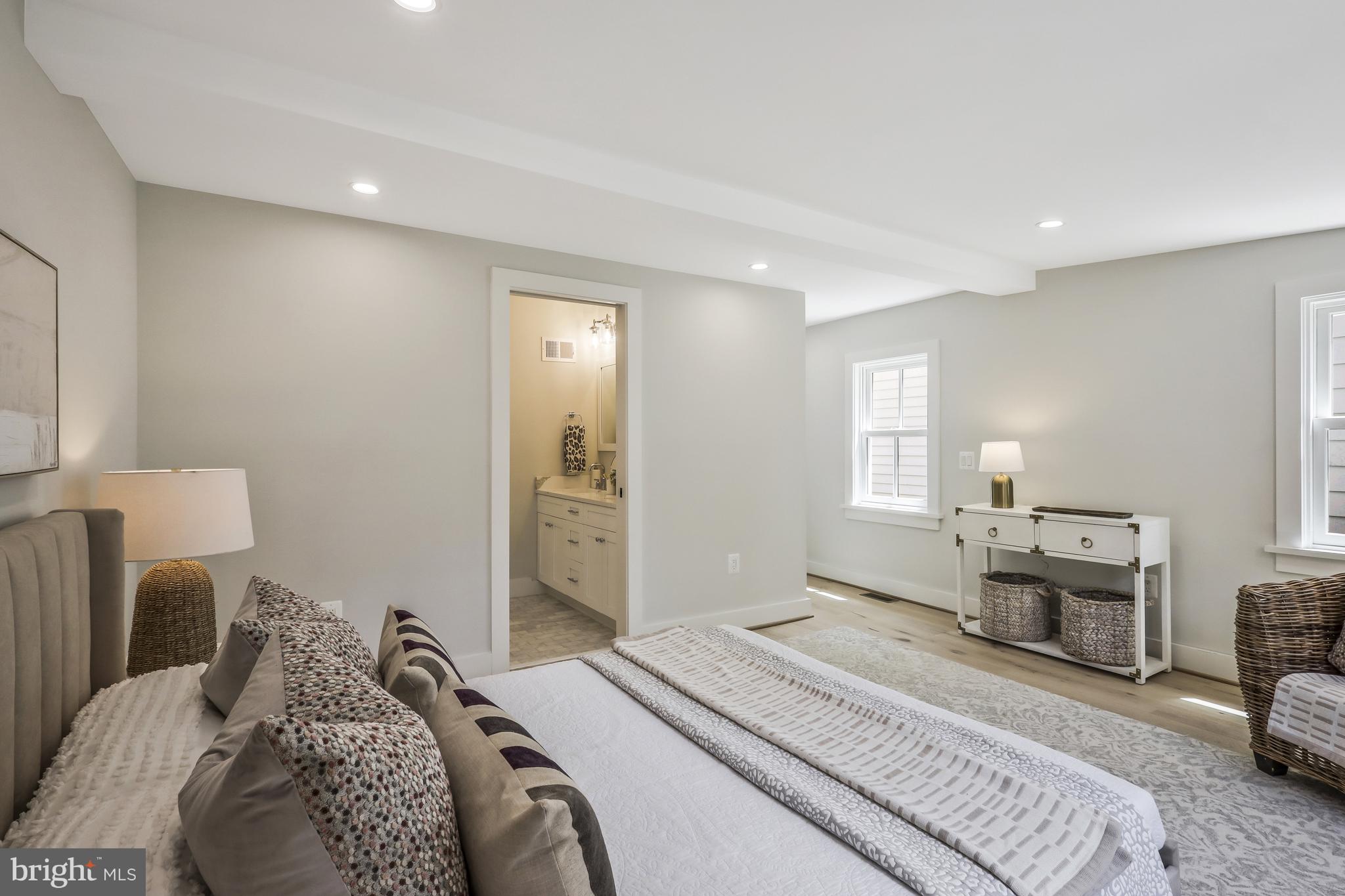 Real estate listing preview #29