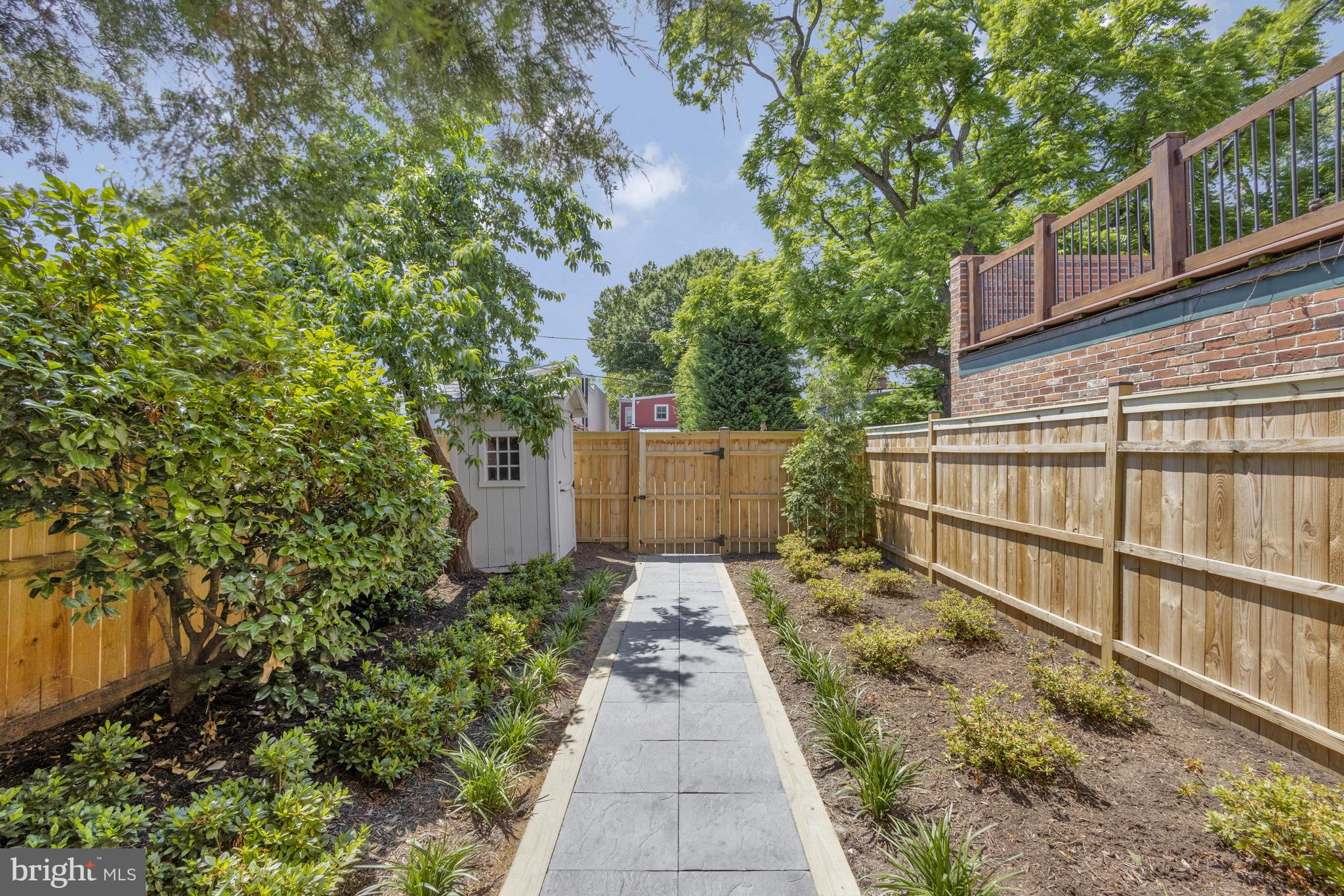 Real estate listing preview #37