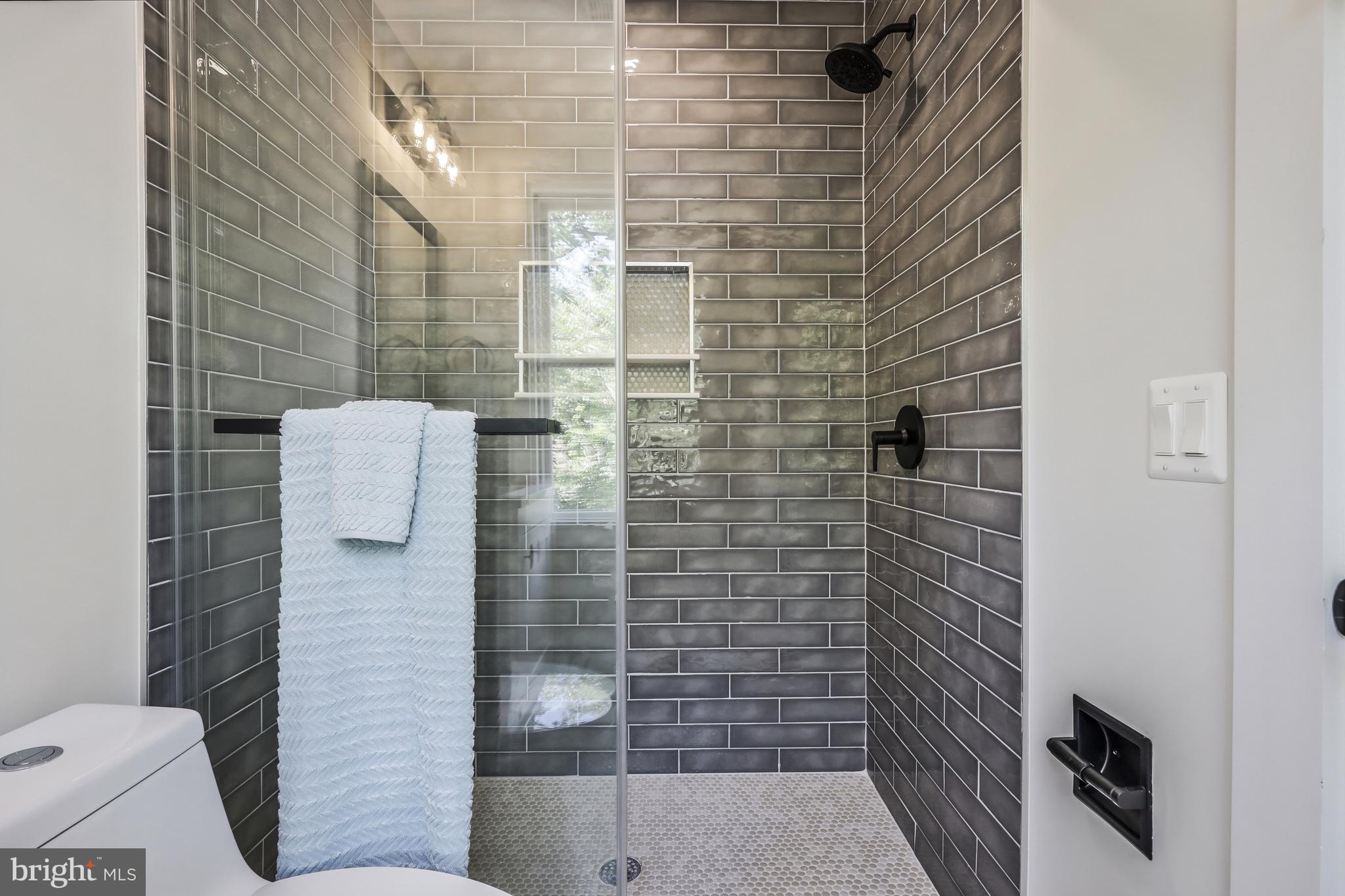 Real estate listing preview #22