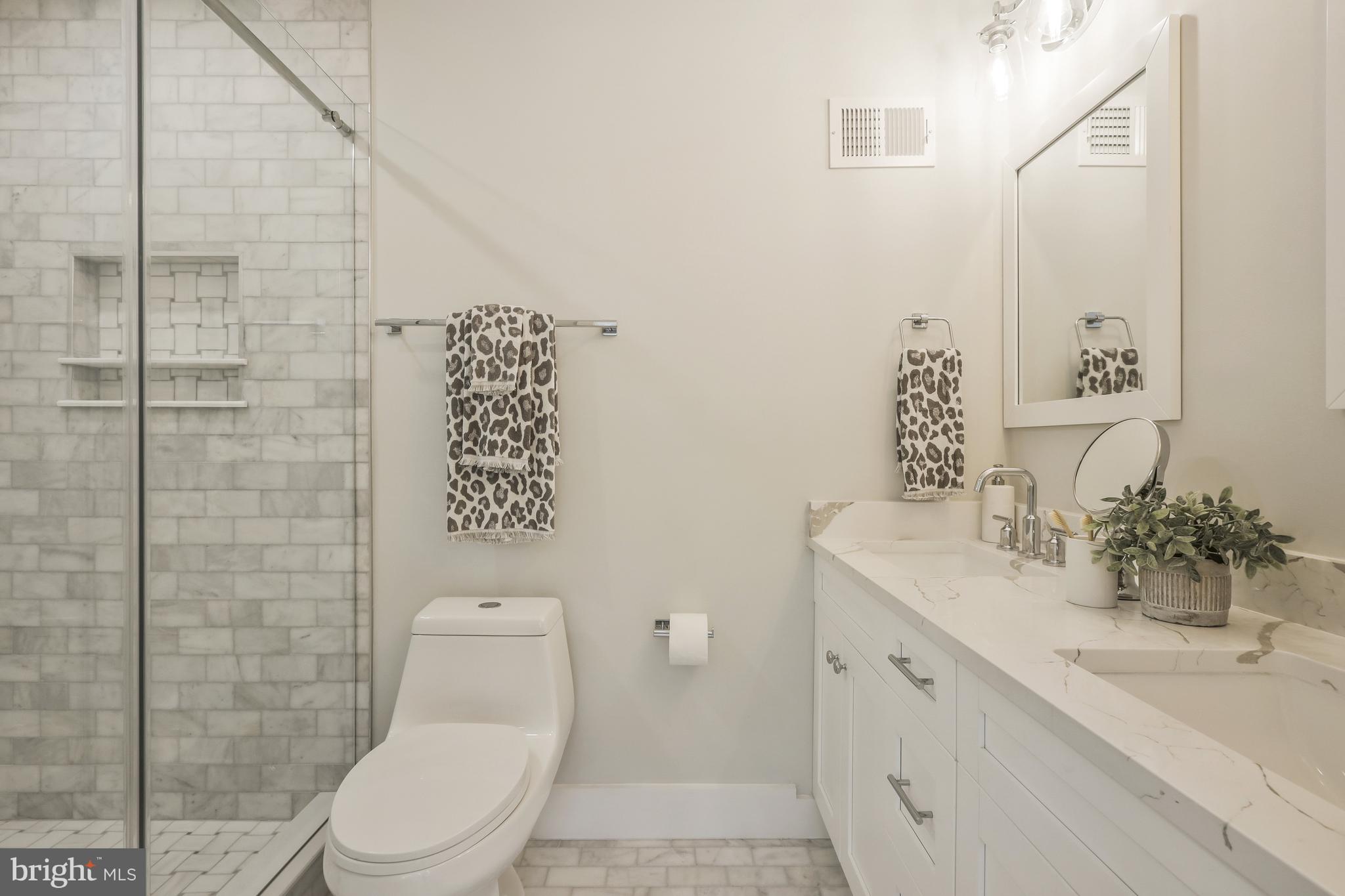 Real estate listing preview #30