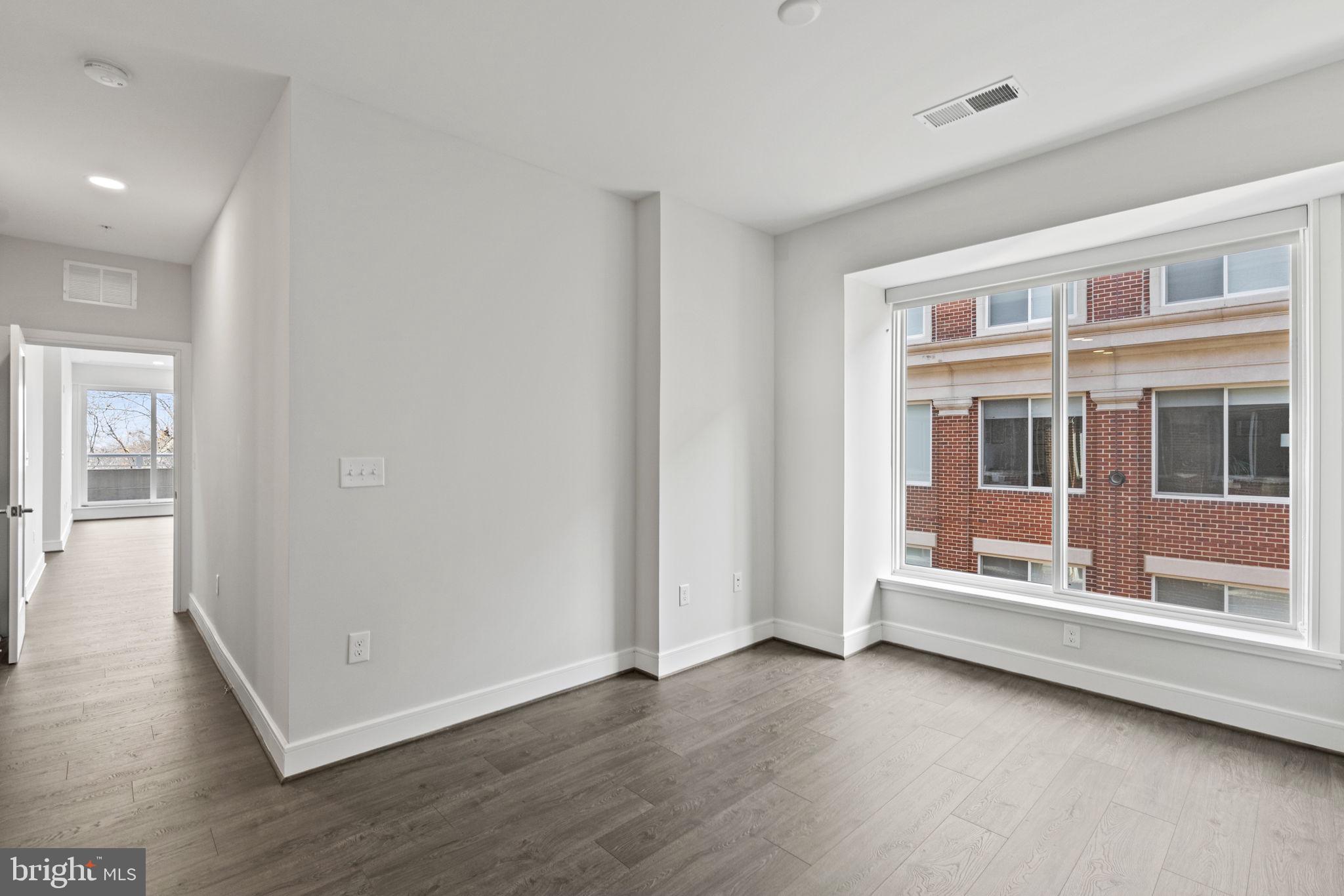 Real estate listing preview #30