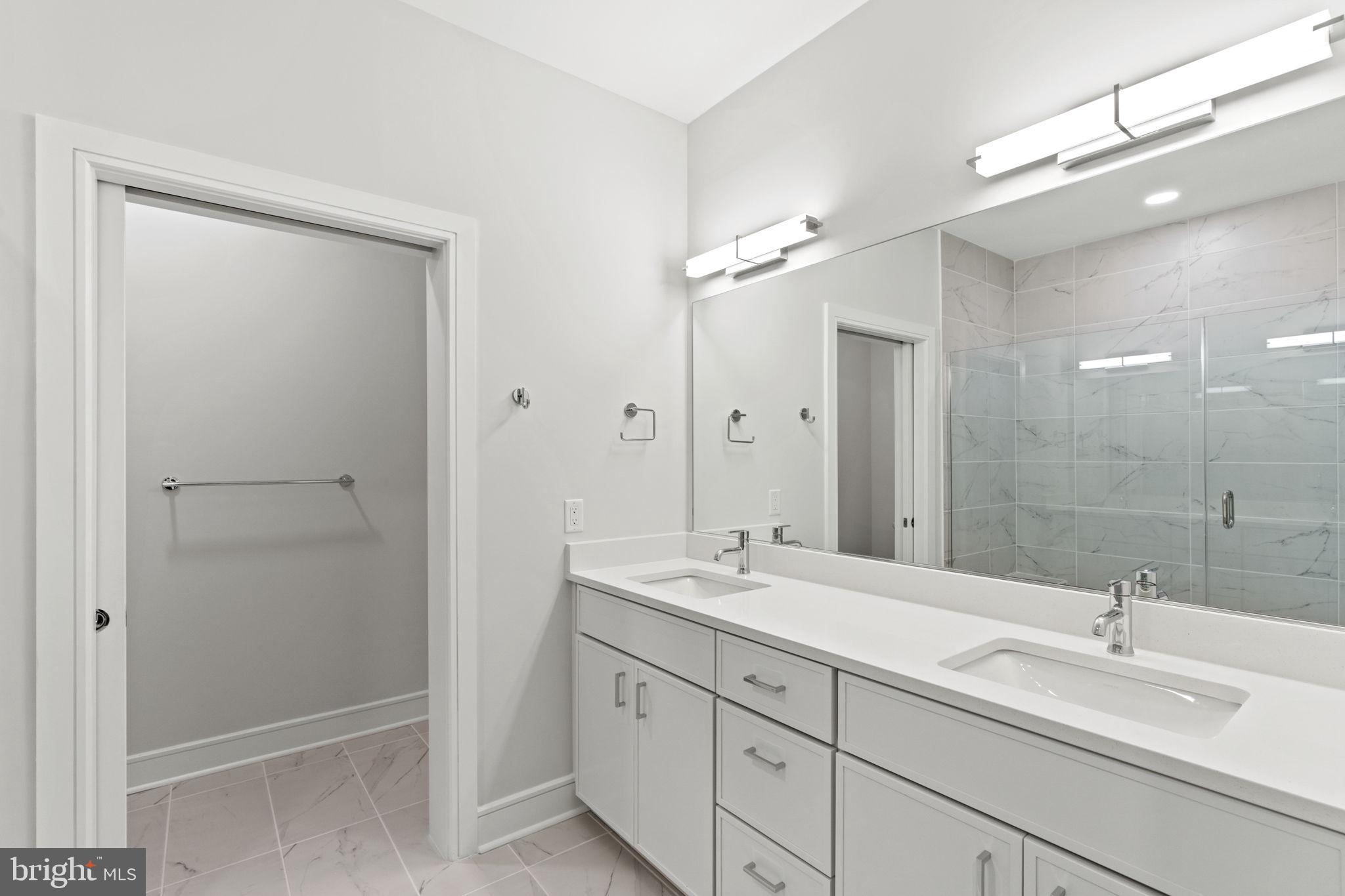 Real estate listing preview #28