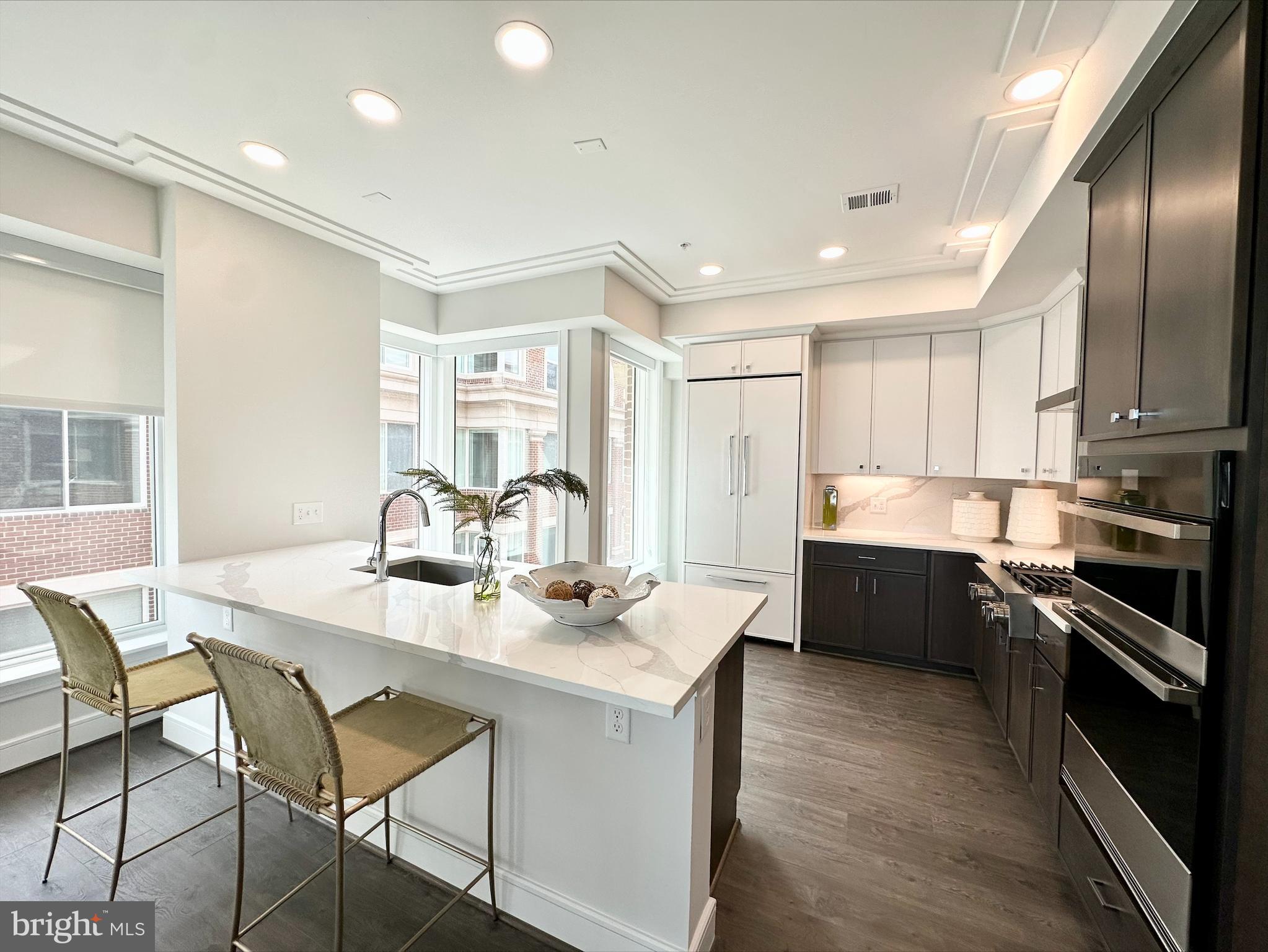 Real estate listing preview #8