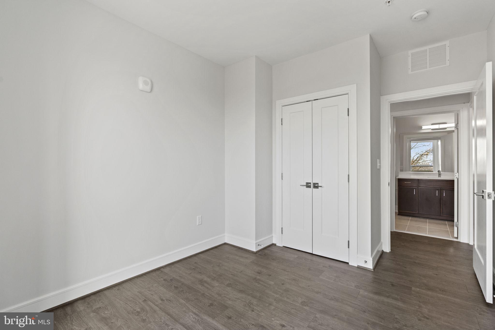 Real estate listing preview #19