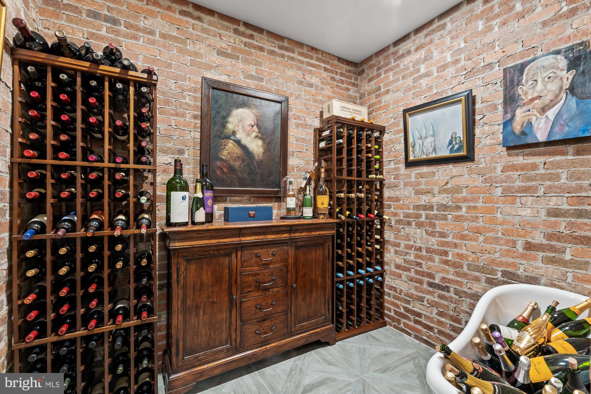 Real estate listing preview #68