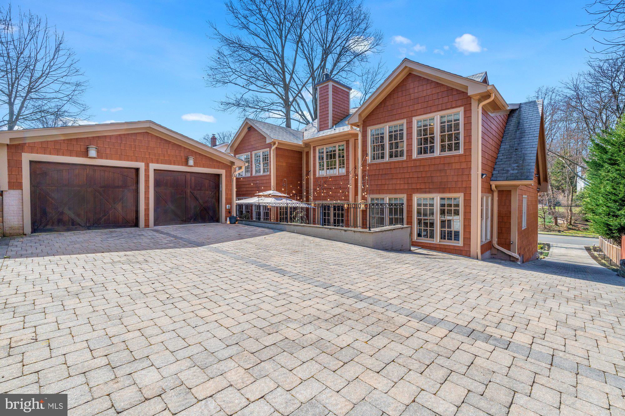 Real estate listing preview #79