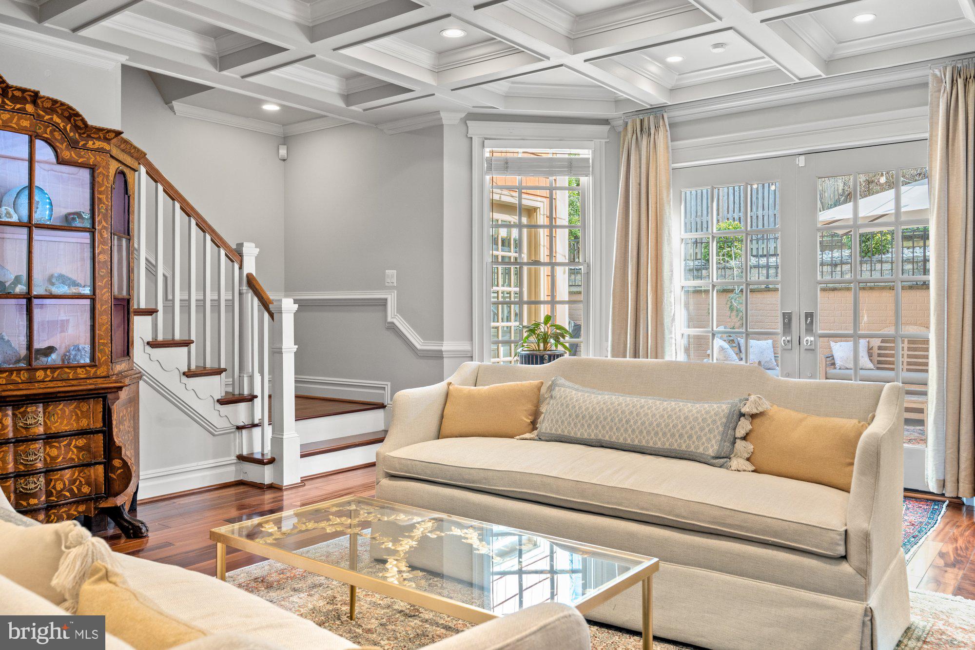 Real estate listing preview #13