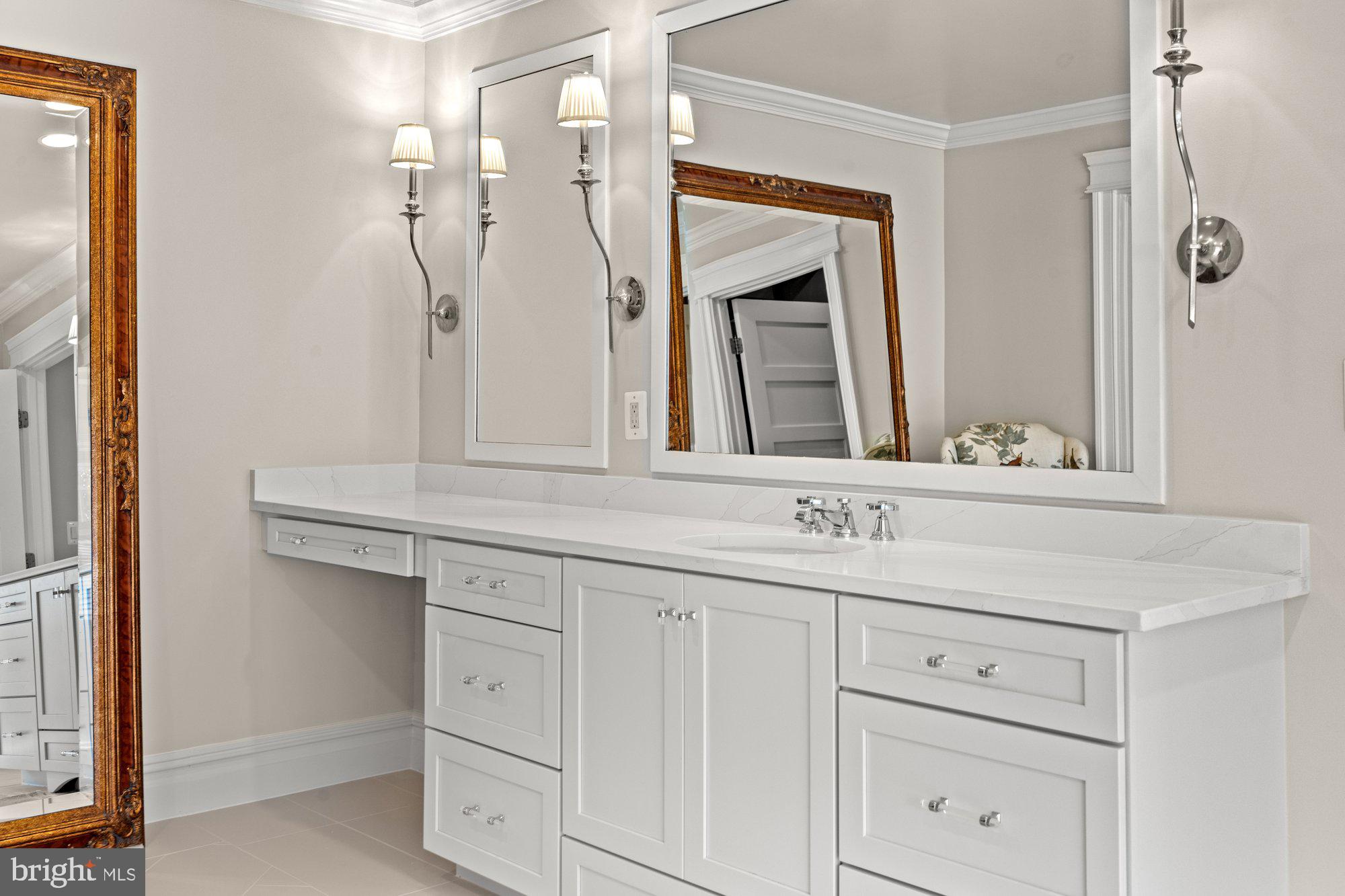 Real estate listing preview #44