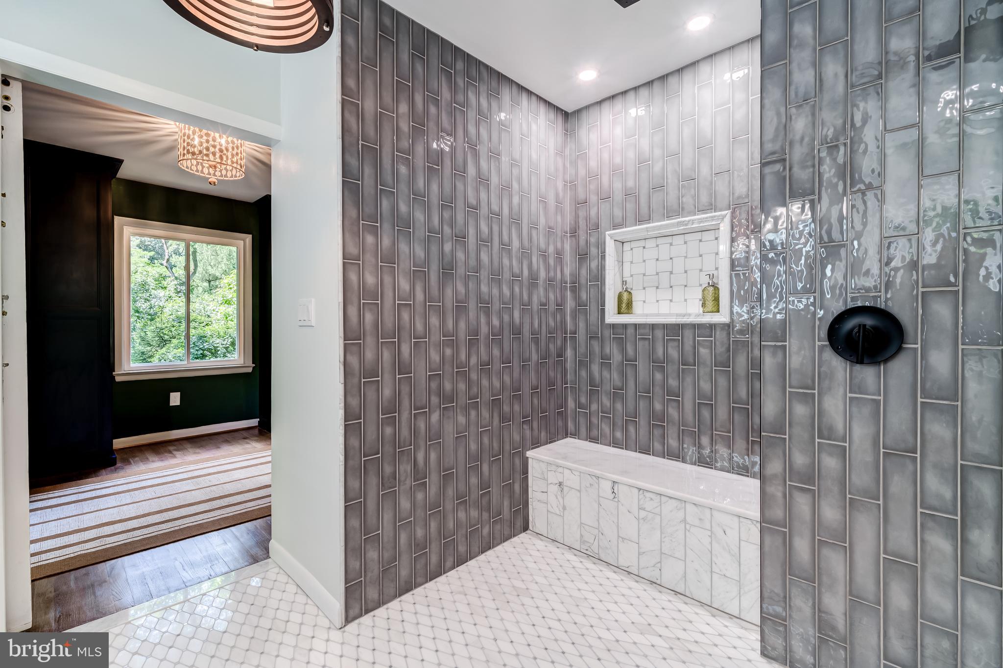 Real estate listing preview #40