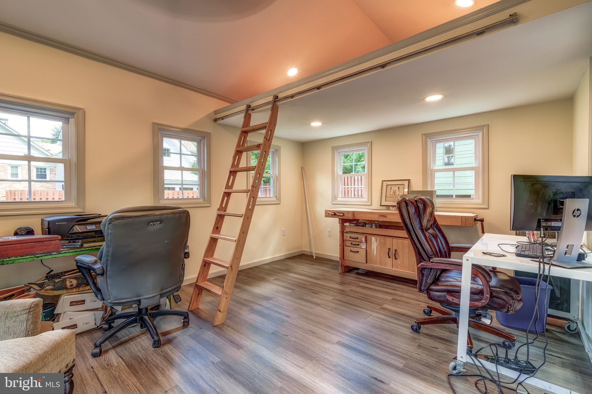 Real estate listing preview #78