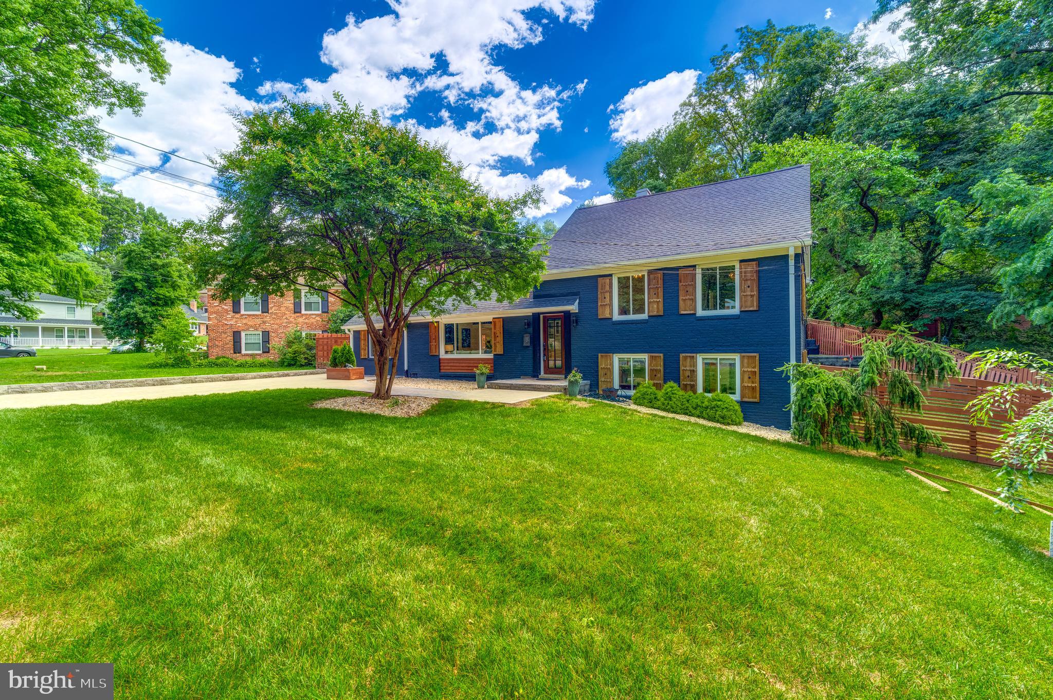 Real estate listing preview #92