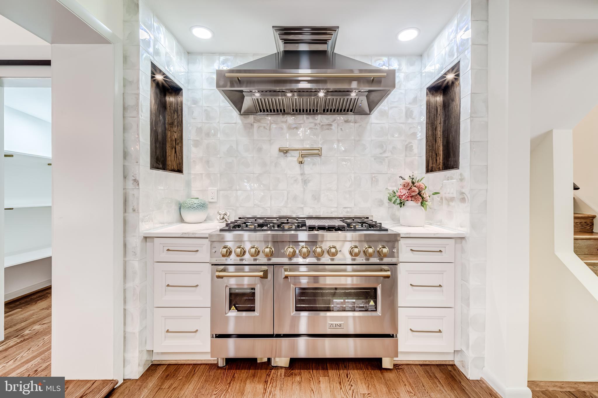 Real estate listing preview #19