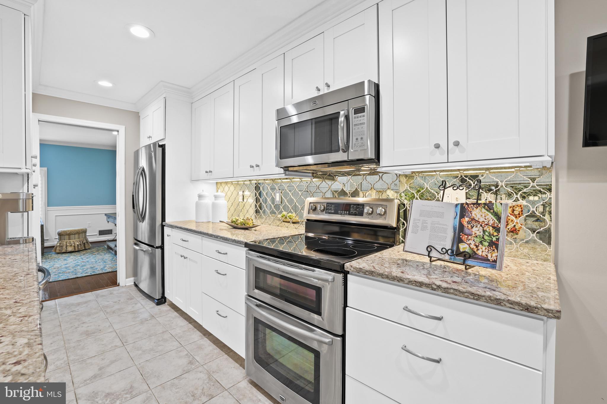 Real estate listing preview #10