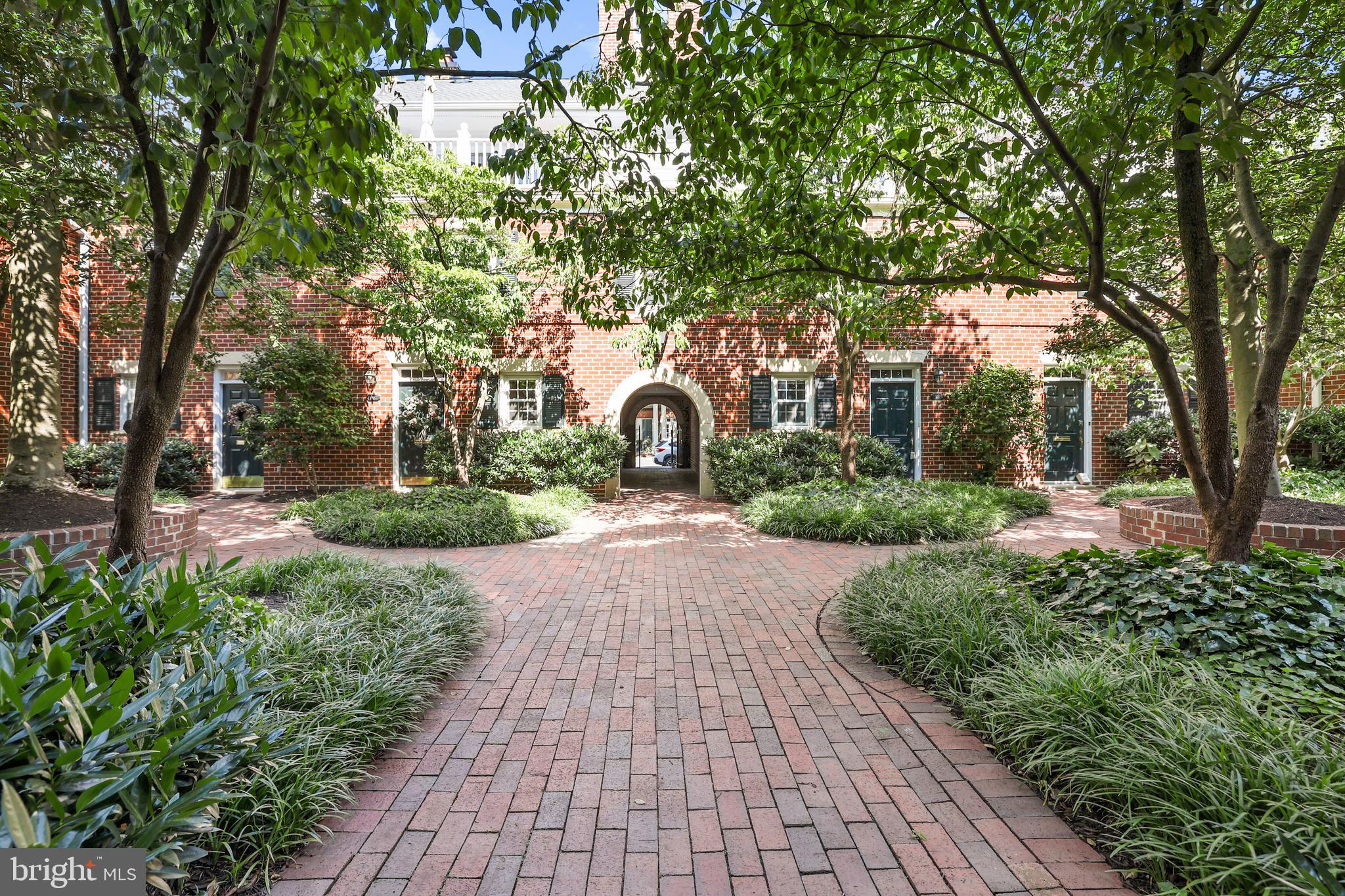 Real estate listing preview #30