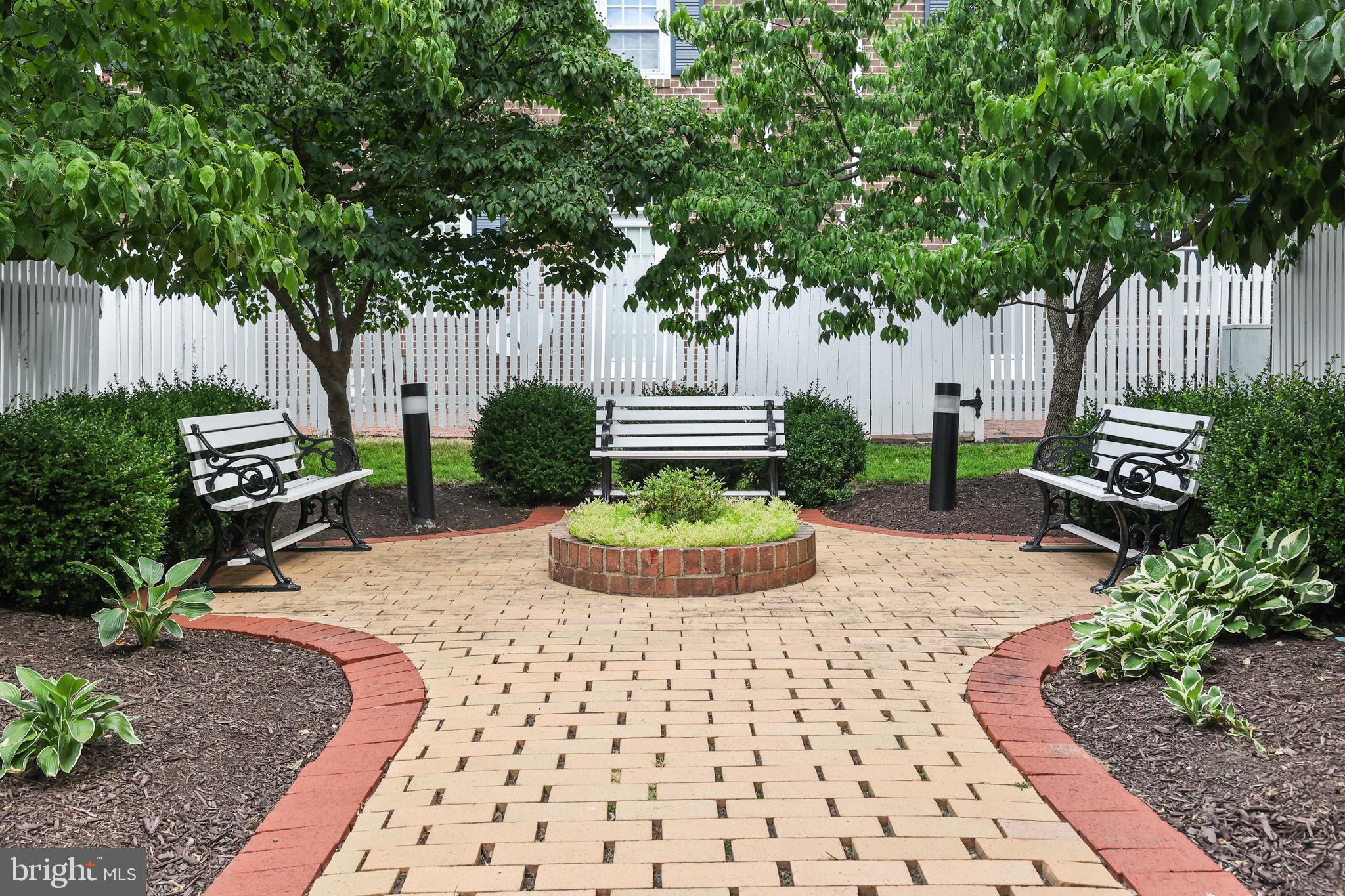 Real estate listing preview #34