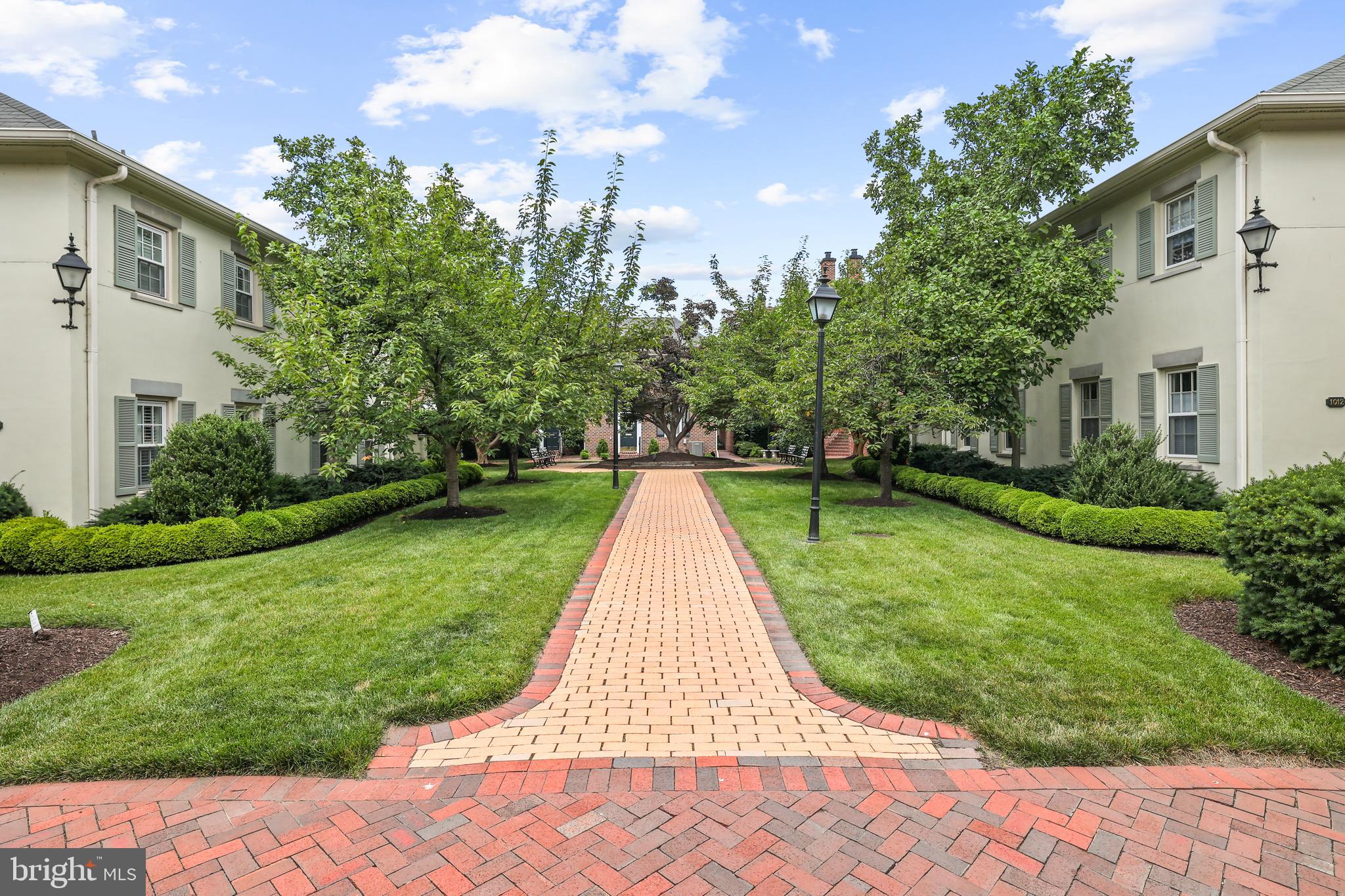 Real estate listing preview #37