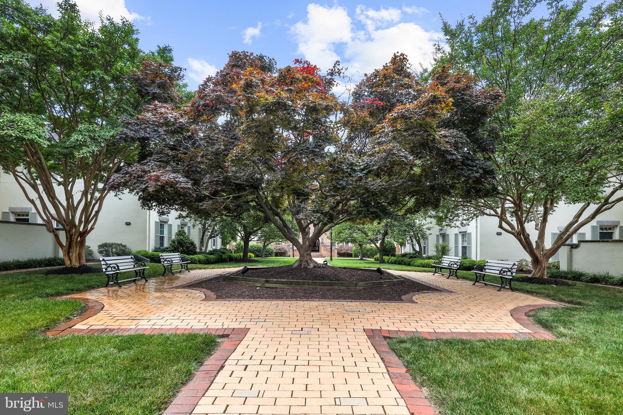 Real estate listing preview #36