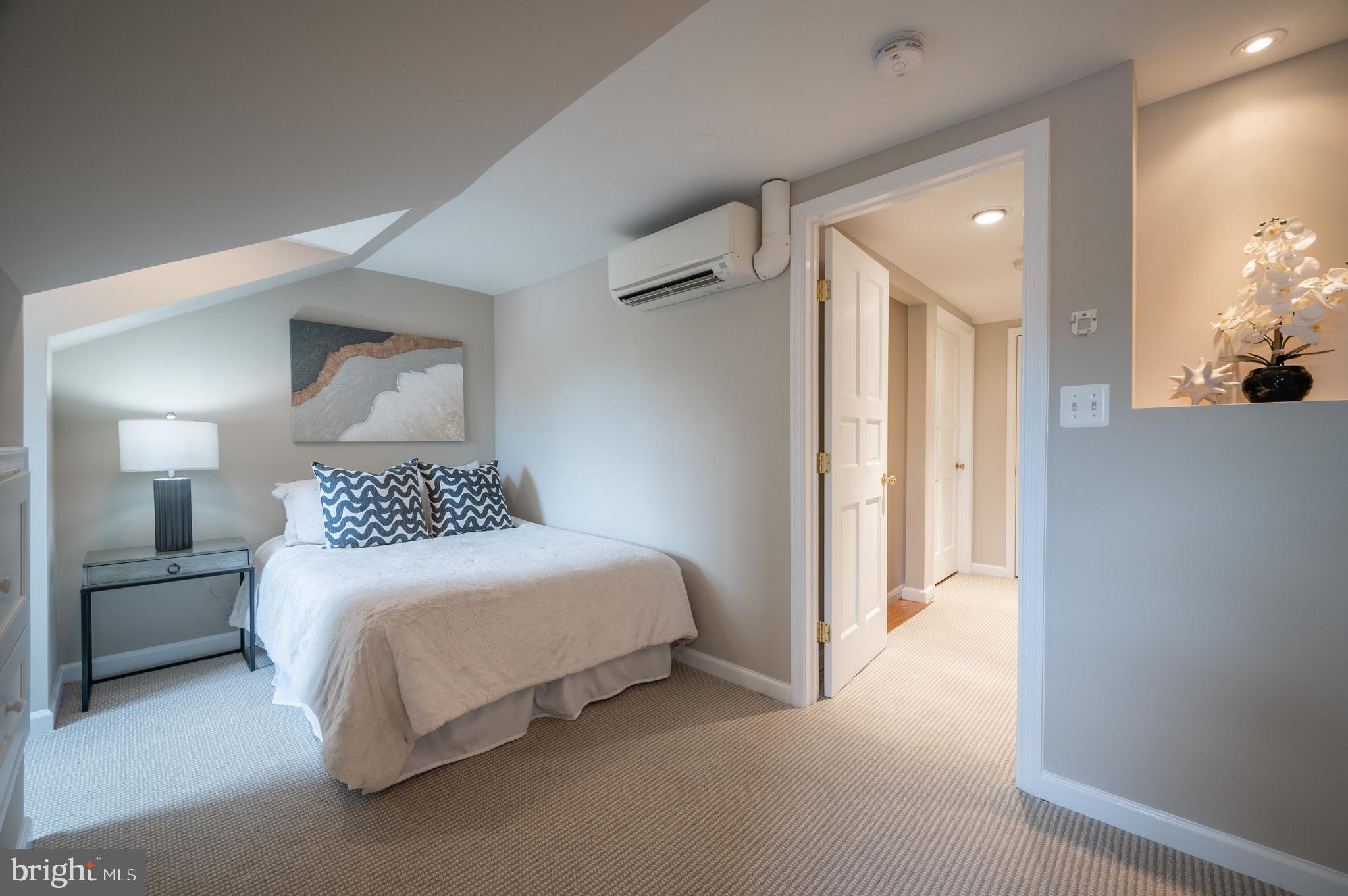 Real estate listing preview #31