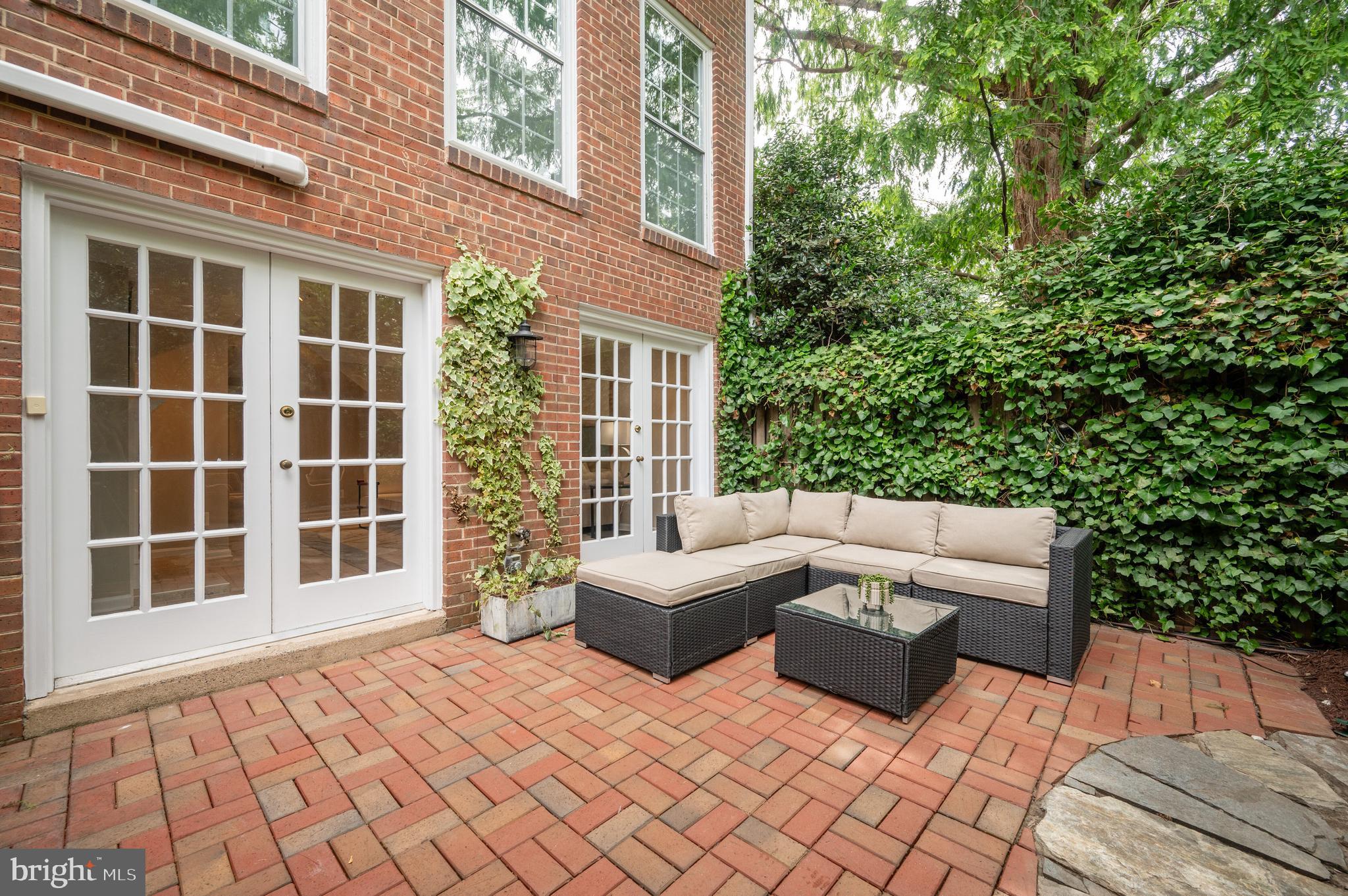 Real estate listing preview #40