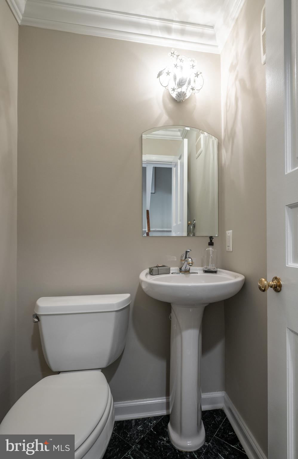 Real estate listing preview #23