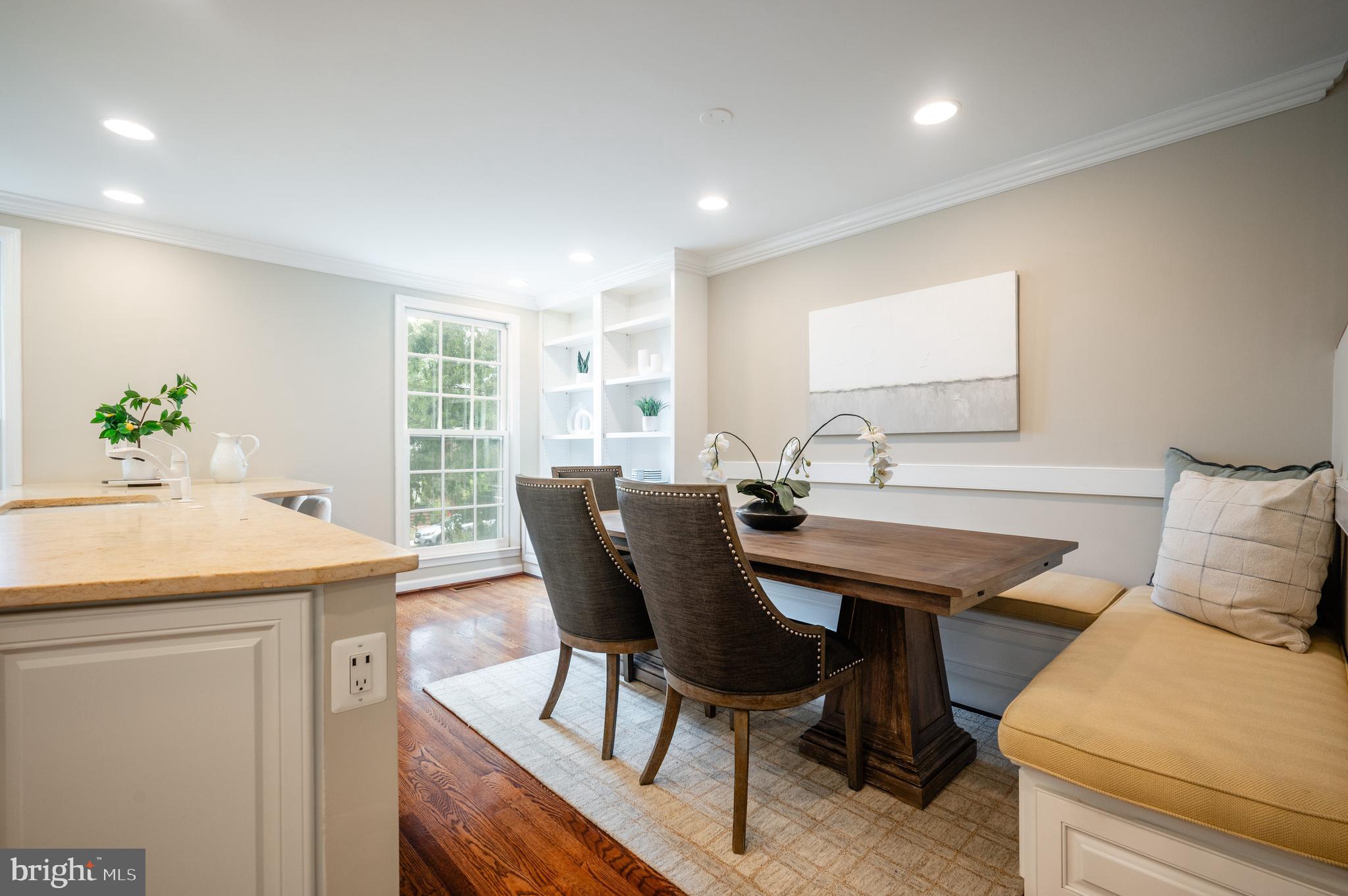 Real estate listing preview #18